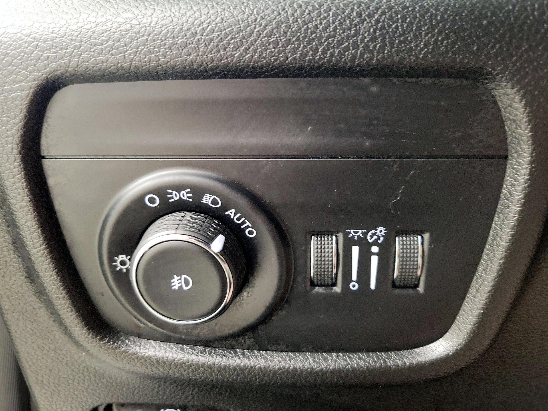 Thumbnail: 2023 Jeep Grand Cherokee - 13