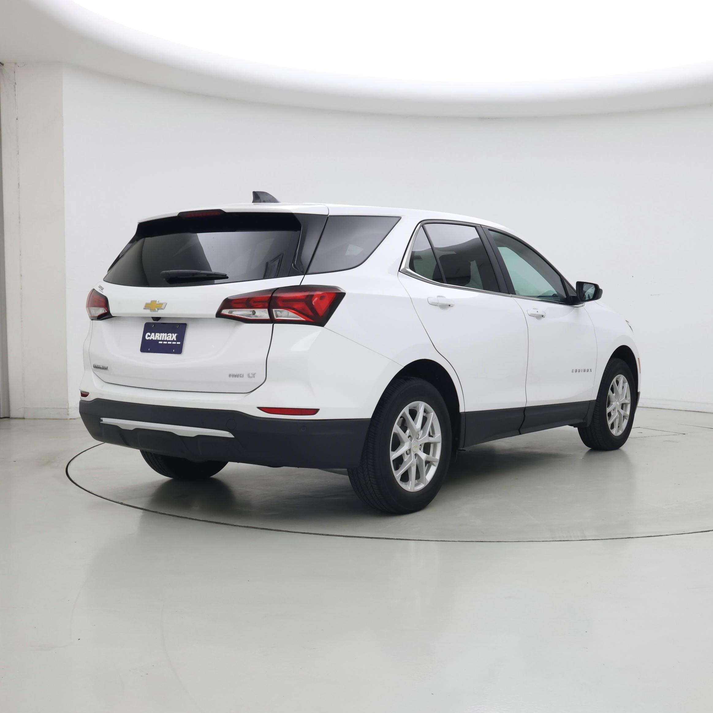 Thumbnail: 2022 Chevrolet Equinox - 8