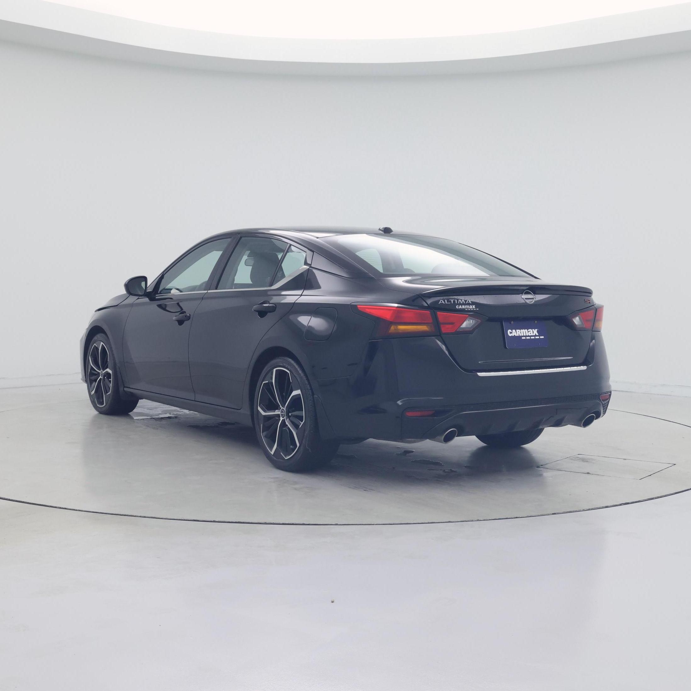Thumbnail: 2023 Nissan Altima - 2