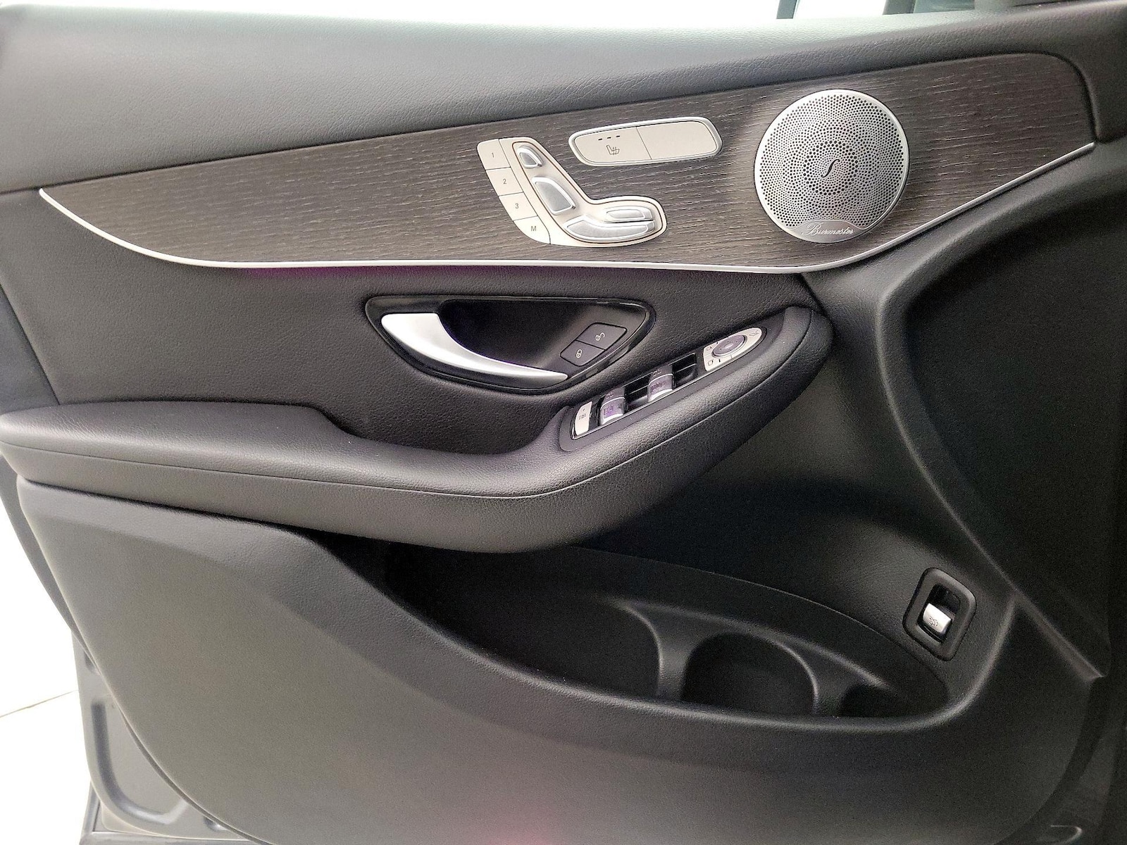 2020 Mercedes-Benz GLC GLC300 - Photo 13