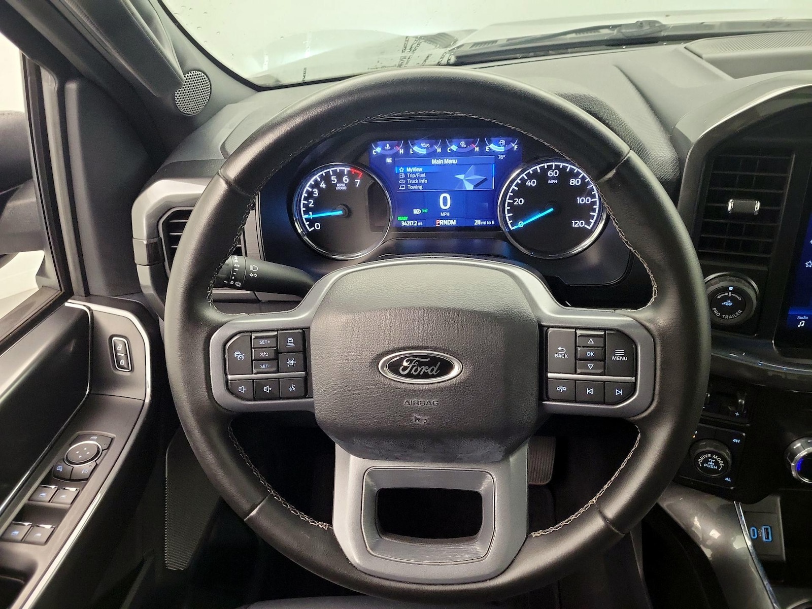 2023 Ford F-150 XLT - Photo 11