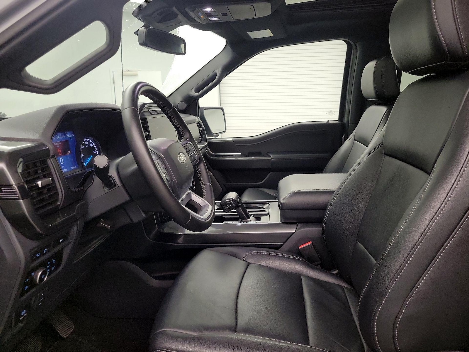 2023 Ford F-150 XLT - Photo 12