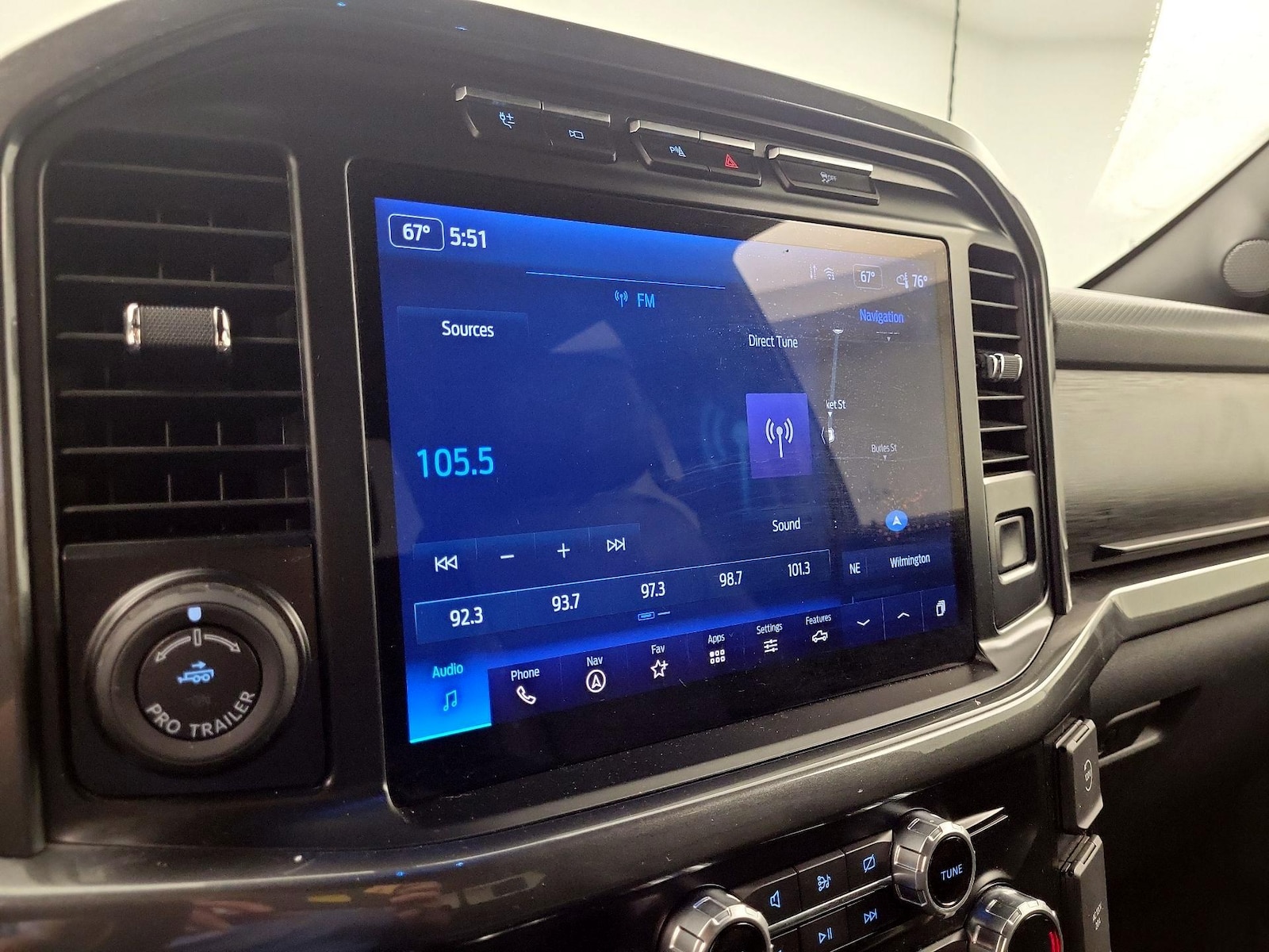 2023 Ford F-150 XLT - Photo 17