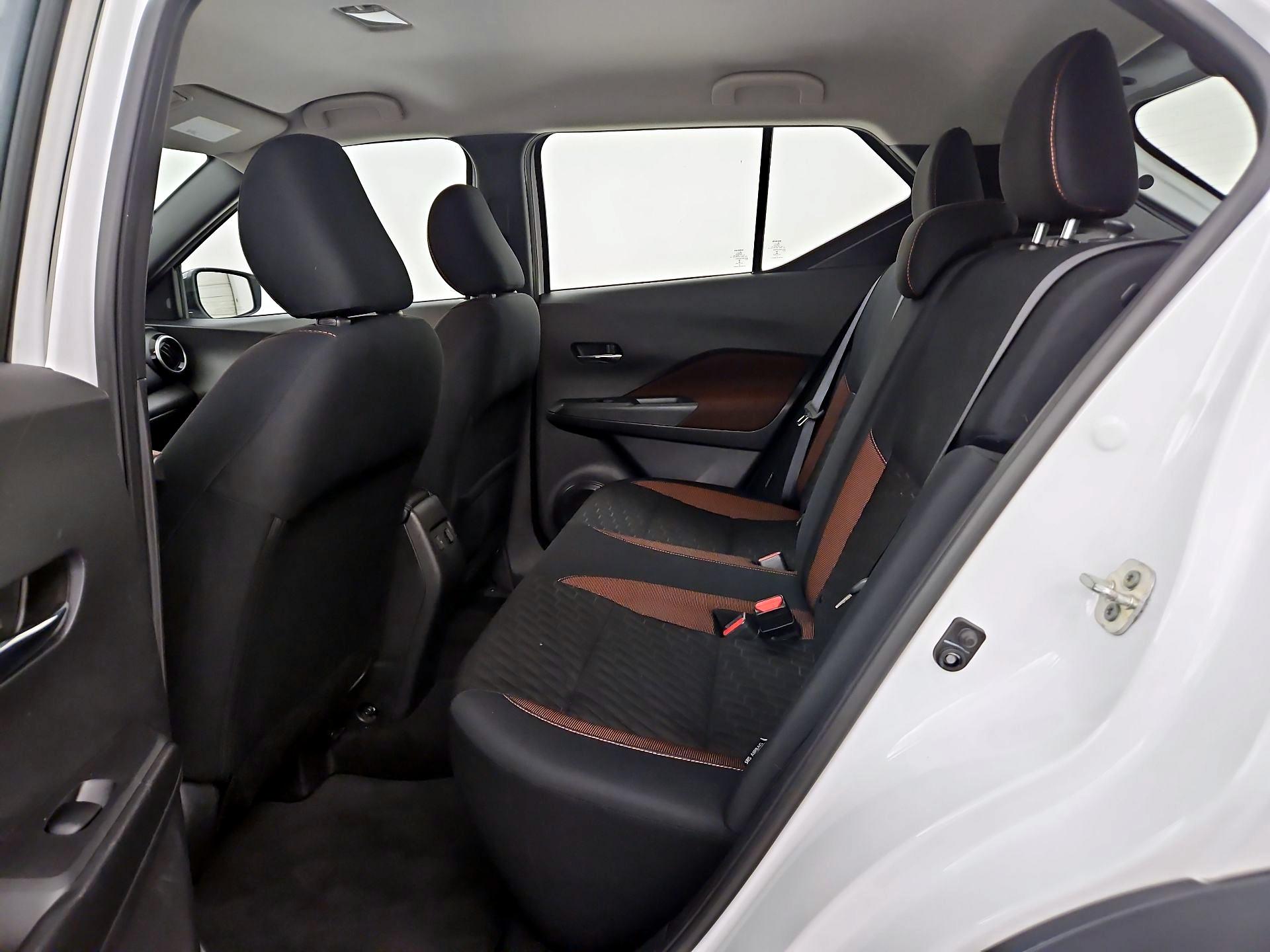 Thumbnail: 2023 Nissan Kicks - 18