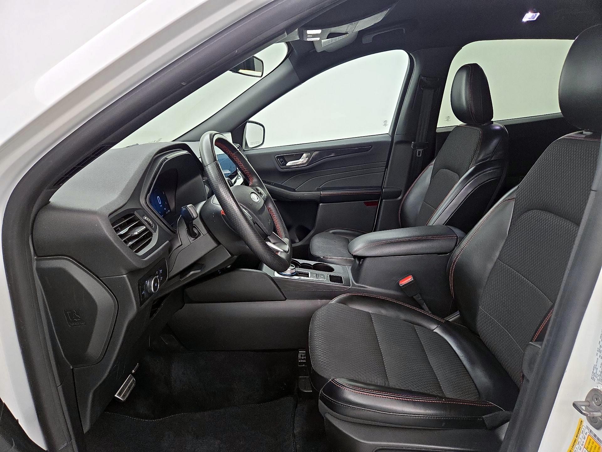Thumbnail: 2023 Ford Escape - 11