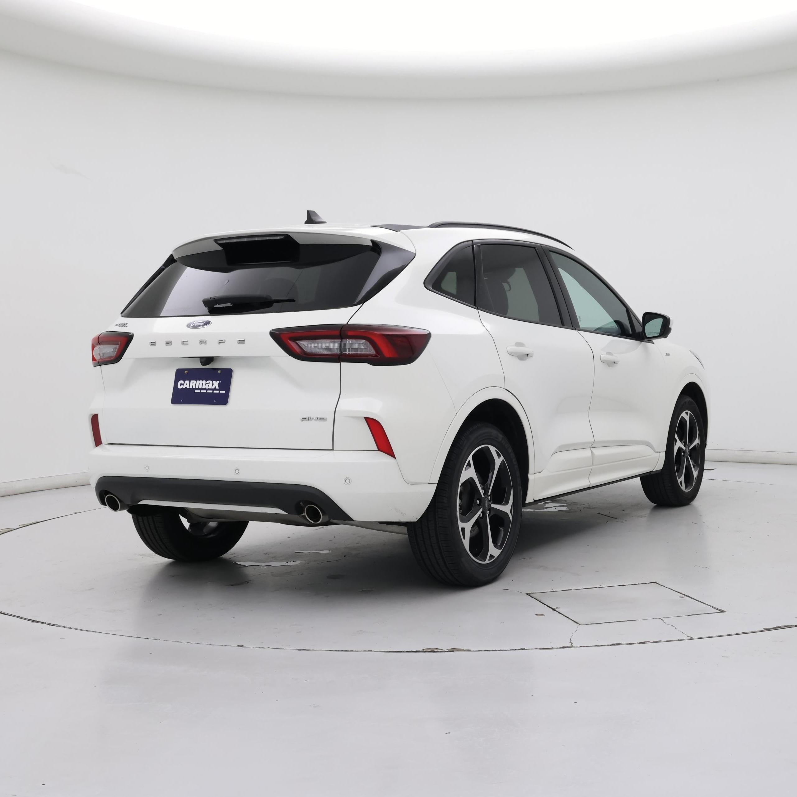 Thumbnail: 2023 Ford Escape - 8