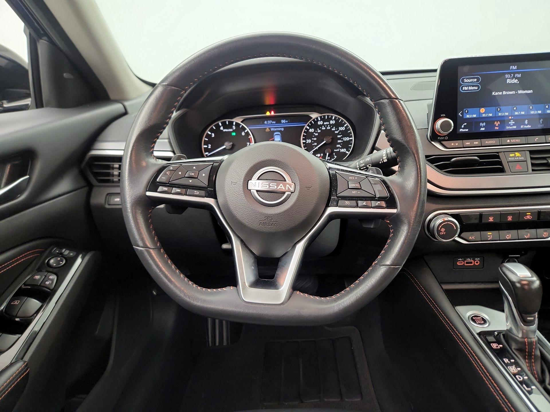 Thumbnail: 2023 Nissan Altima - 10