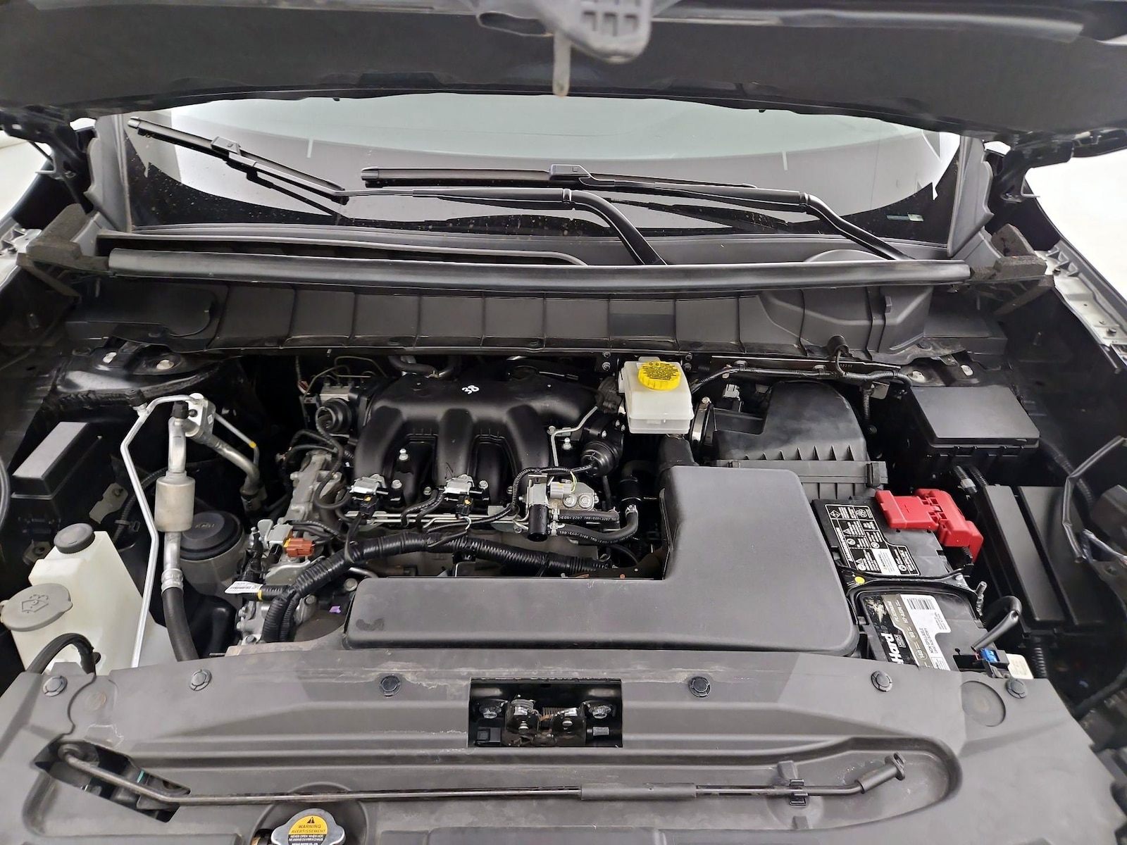 2024 Nissan Pathfinder SV - Photo 23