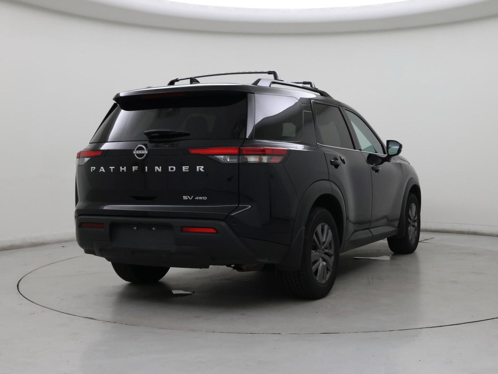 2024 Nissan Pathfinder SV - Photo 9