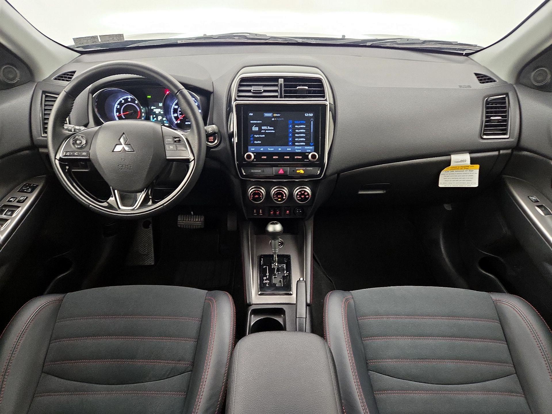 Thumbnail: 2024 Mitsubishi Outlander Sport - 9