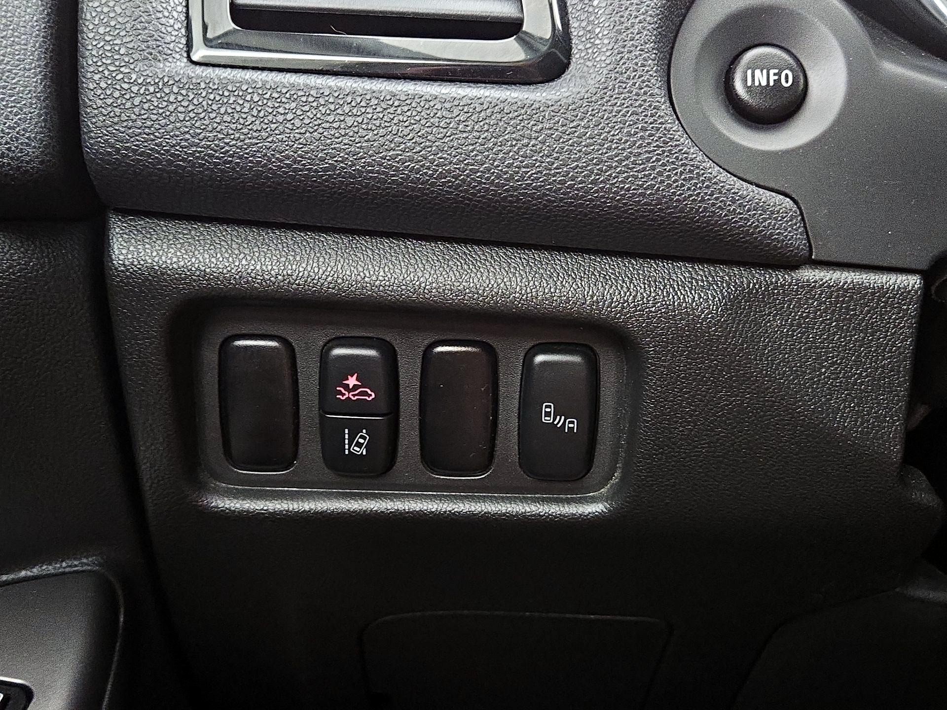 Thumbnail: 2024 Mitsubishi Outlander Sport - 13