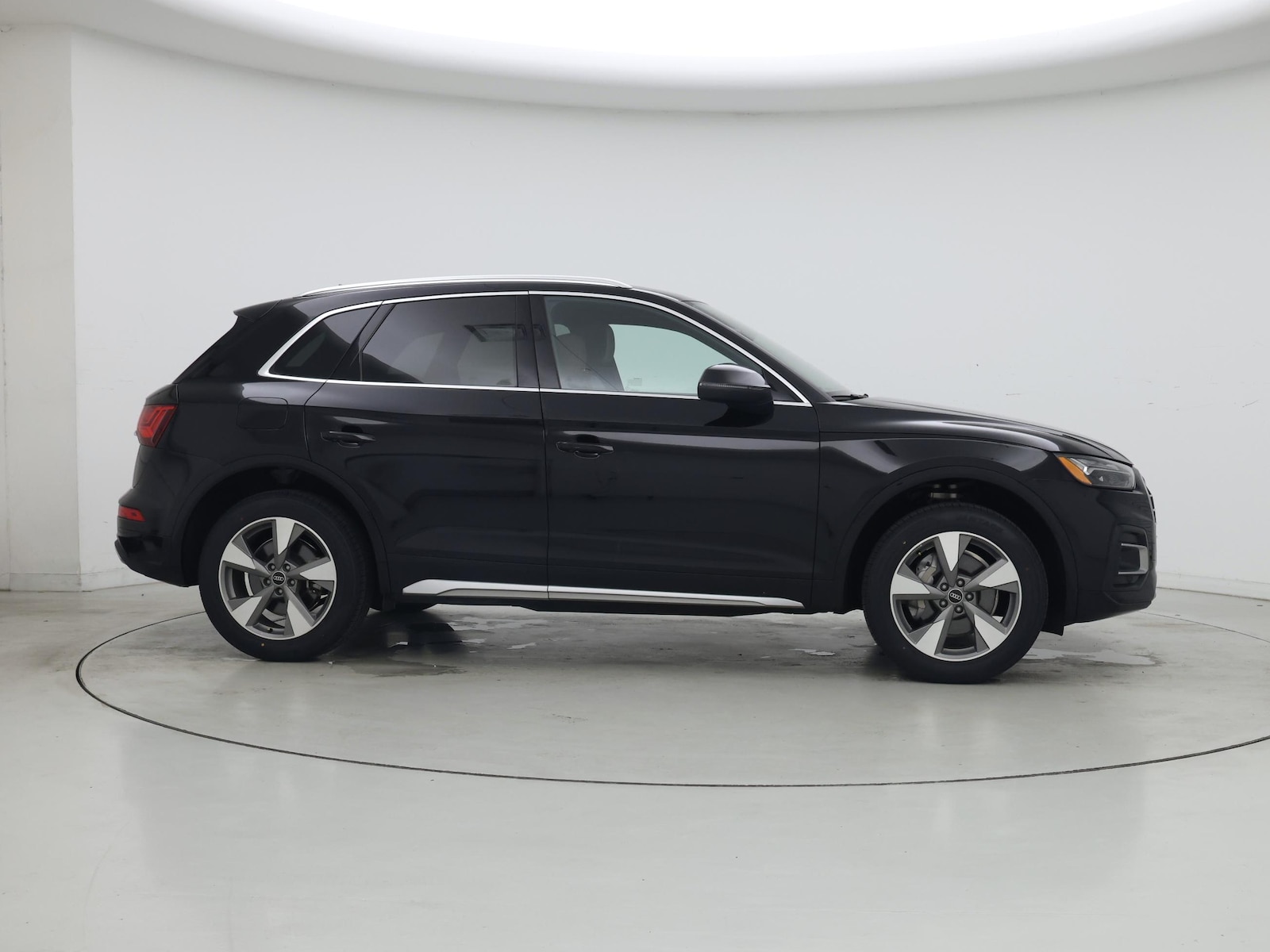 2023 Audi Q5 Premium Plus - Photo 8