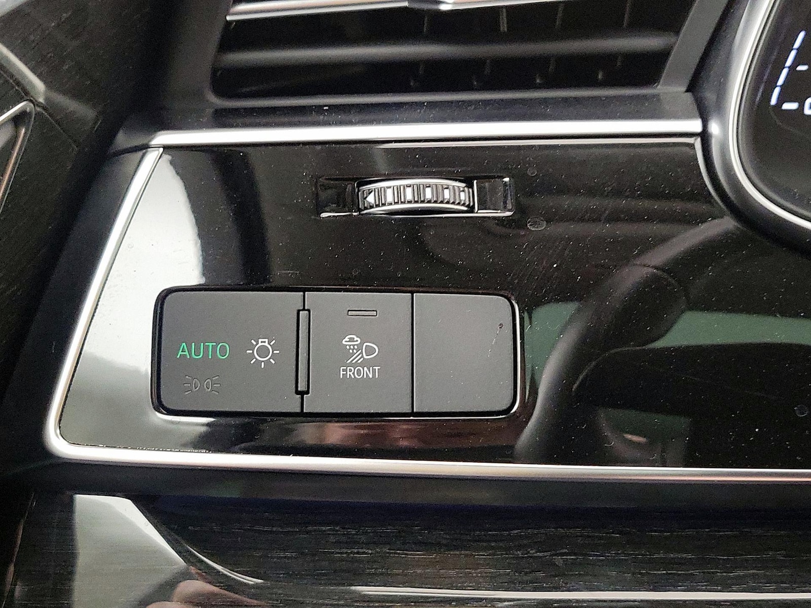 2023 Audi Q7 Premium Plus - Photo 14