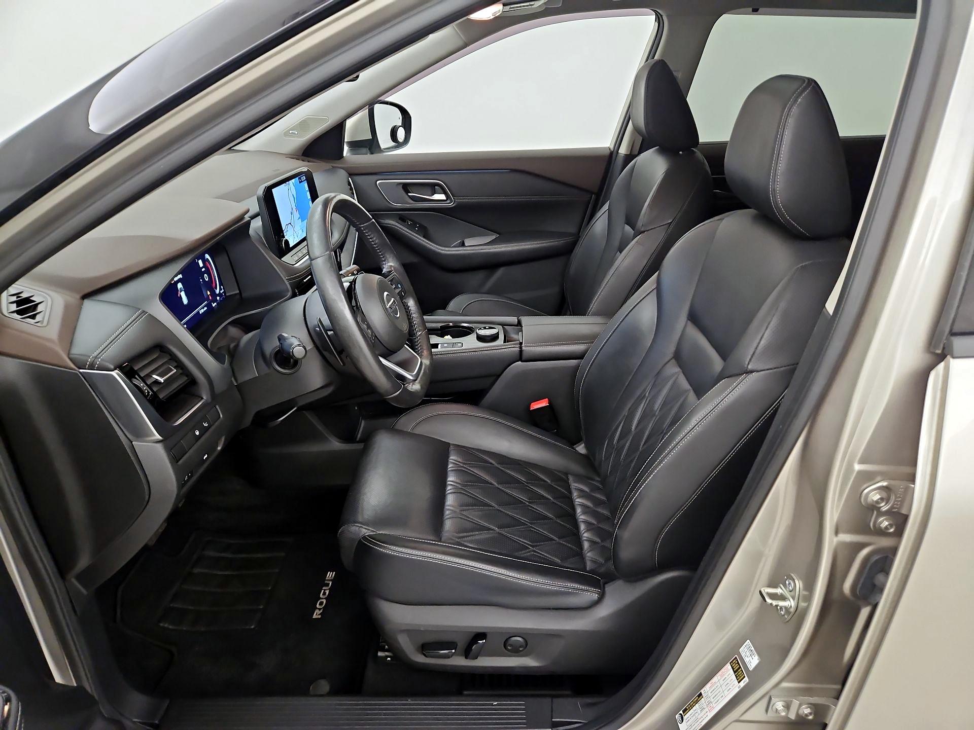 Thumbnail: 2021 Nissan Rogue - 11