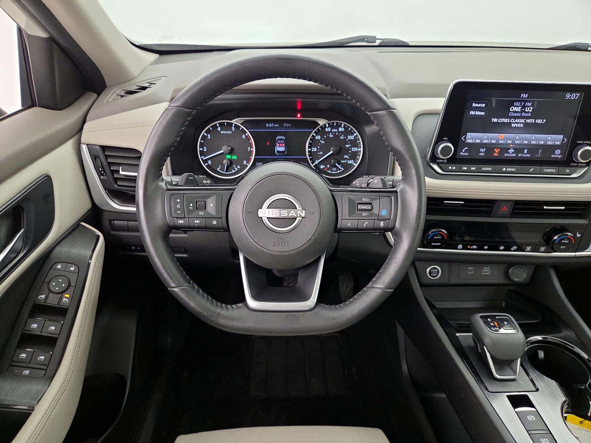 Thumbnail: 2023 Nissan Rogue - 10