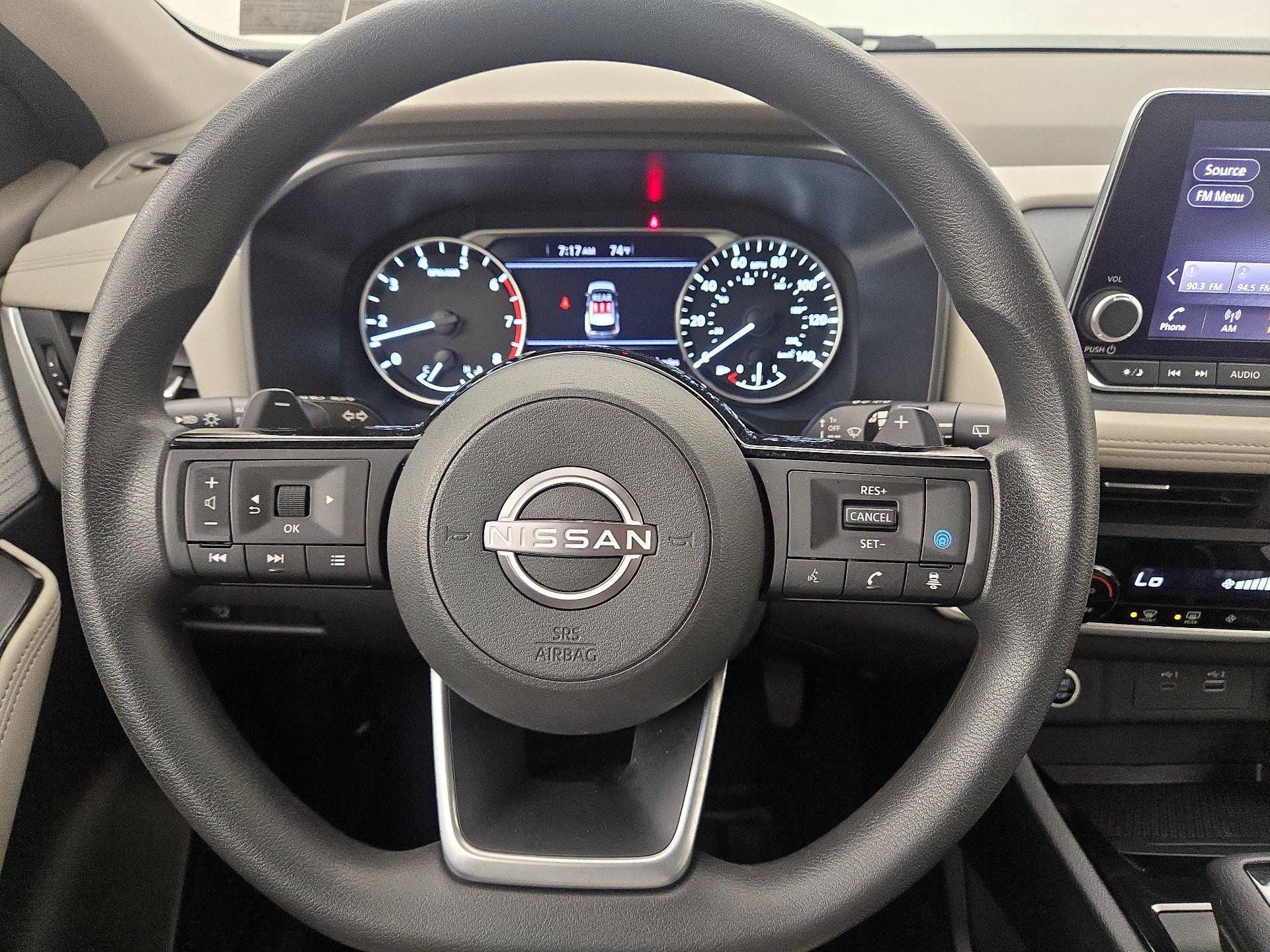 Thumbnail: 2023 Nissan Rogue - 10