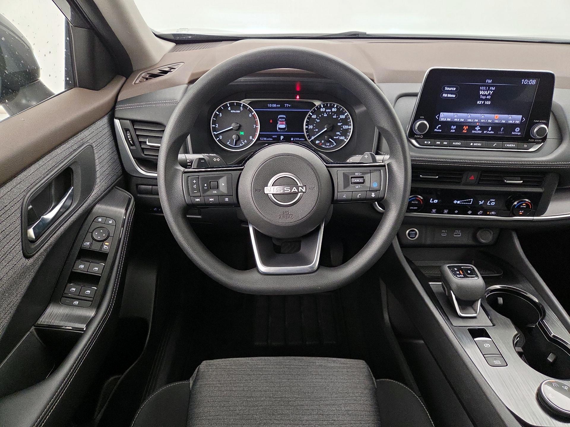 Thumbnail: 2023 Nissan Rogue - 10