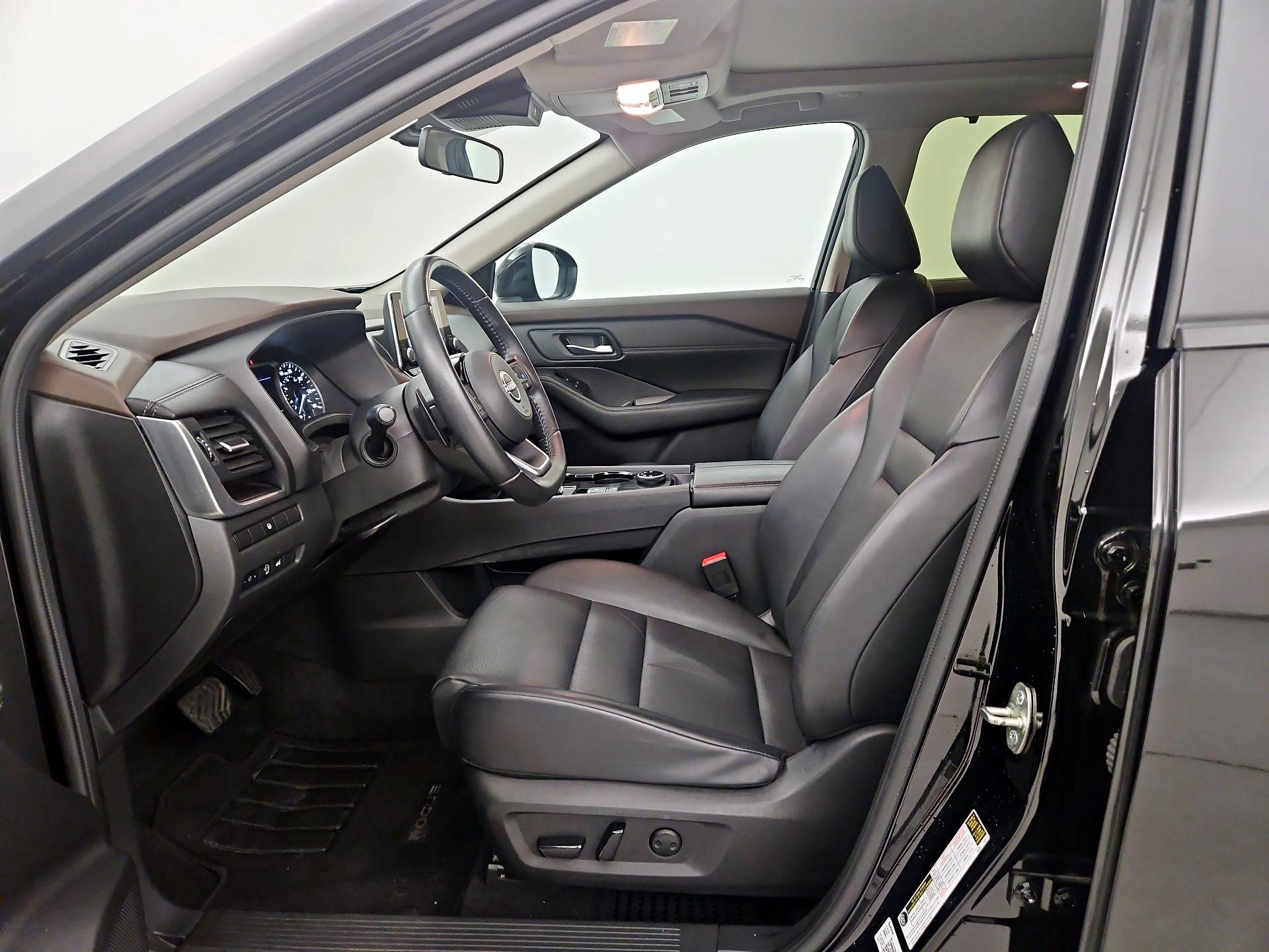 Thumbnail: 2023 Nissan Rogue - 11