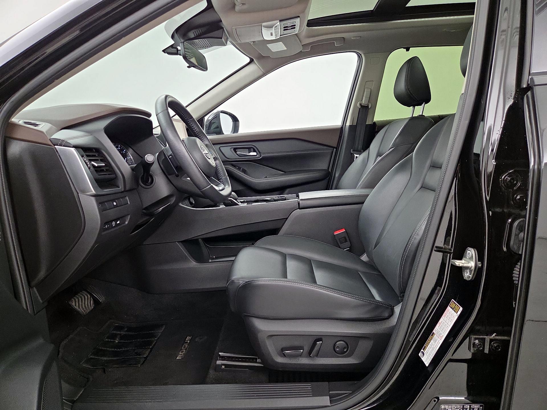 Thumbnail: 2023 Nissan Rogue - 11