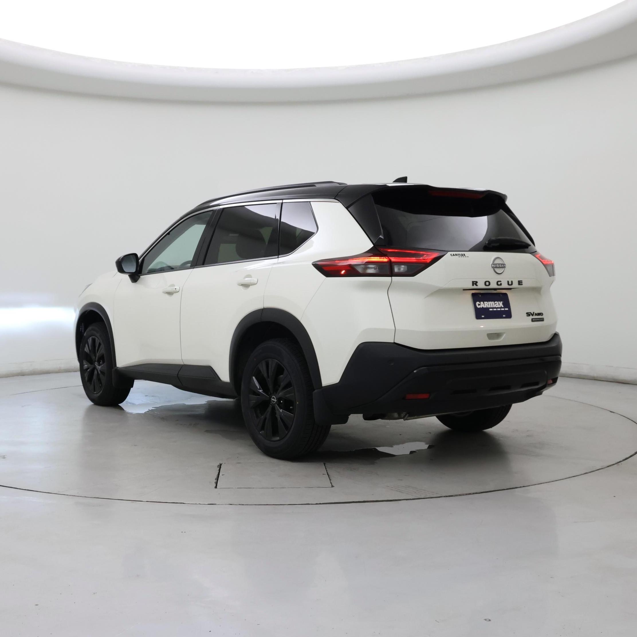 Thumbnail: 2023 Nissan Rogue - 2
