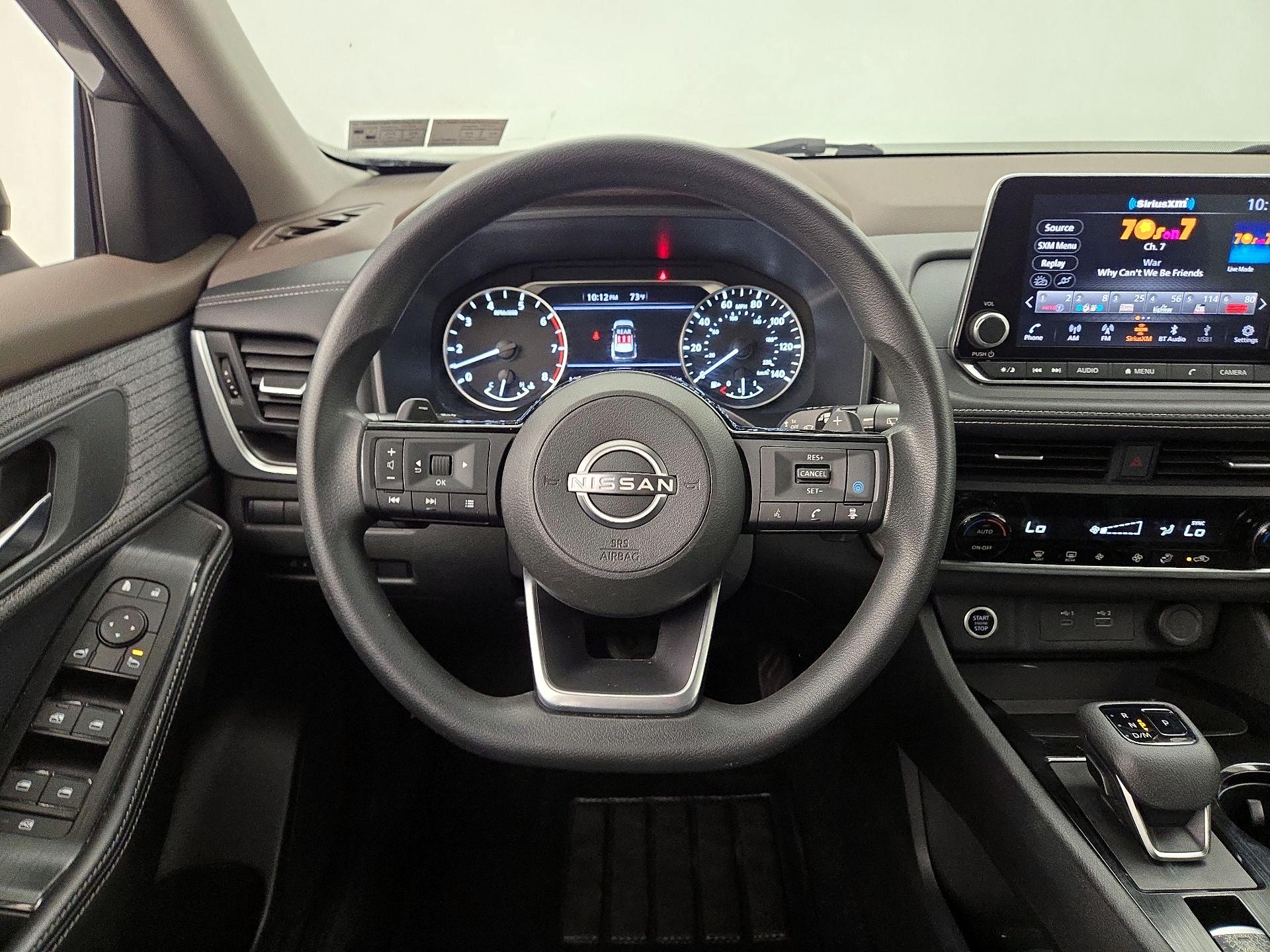 Thumbnail: 2023 Nissan Rogue - 10