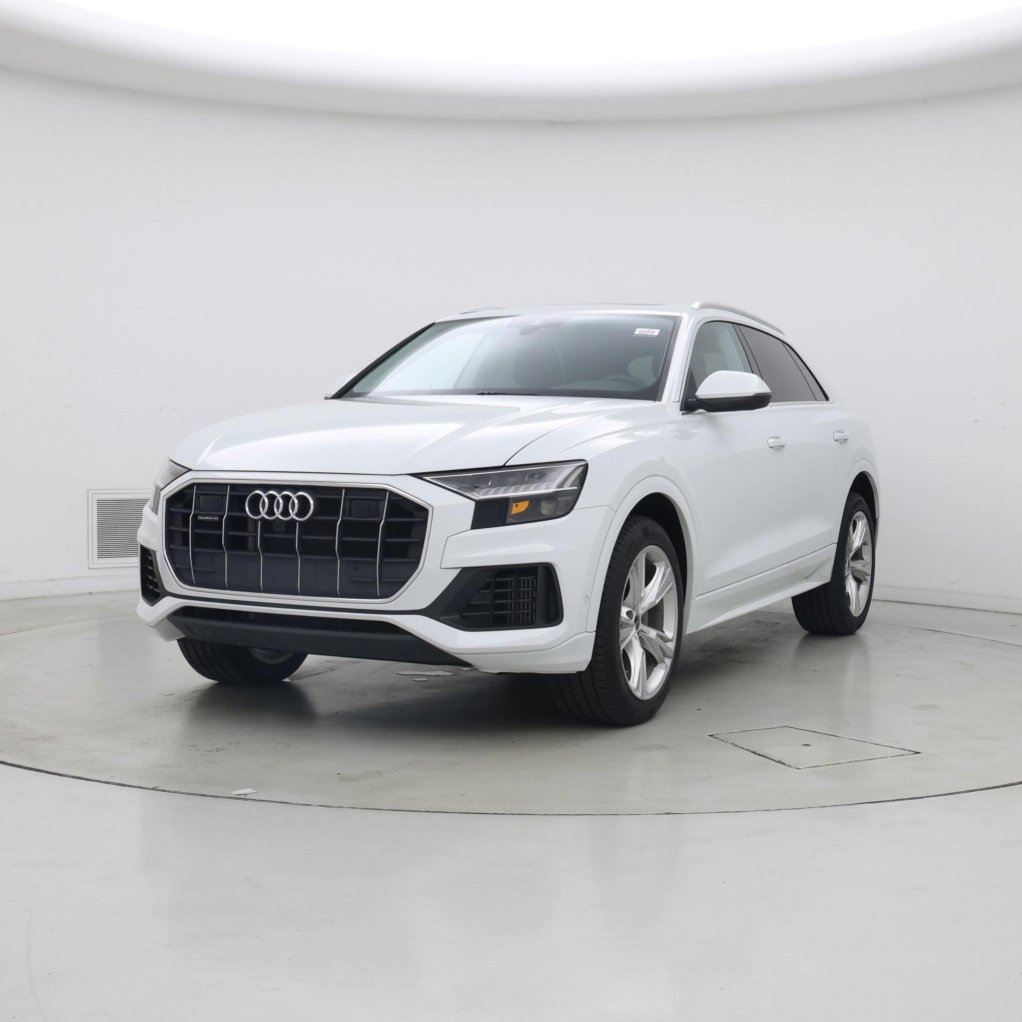 Thumbnail: 2023 Audi Q8 - 4