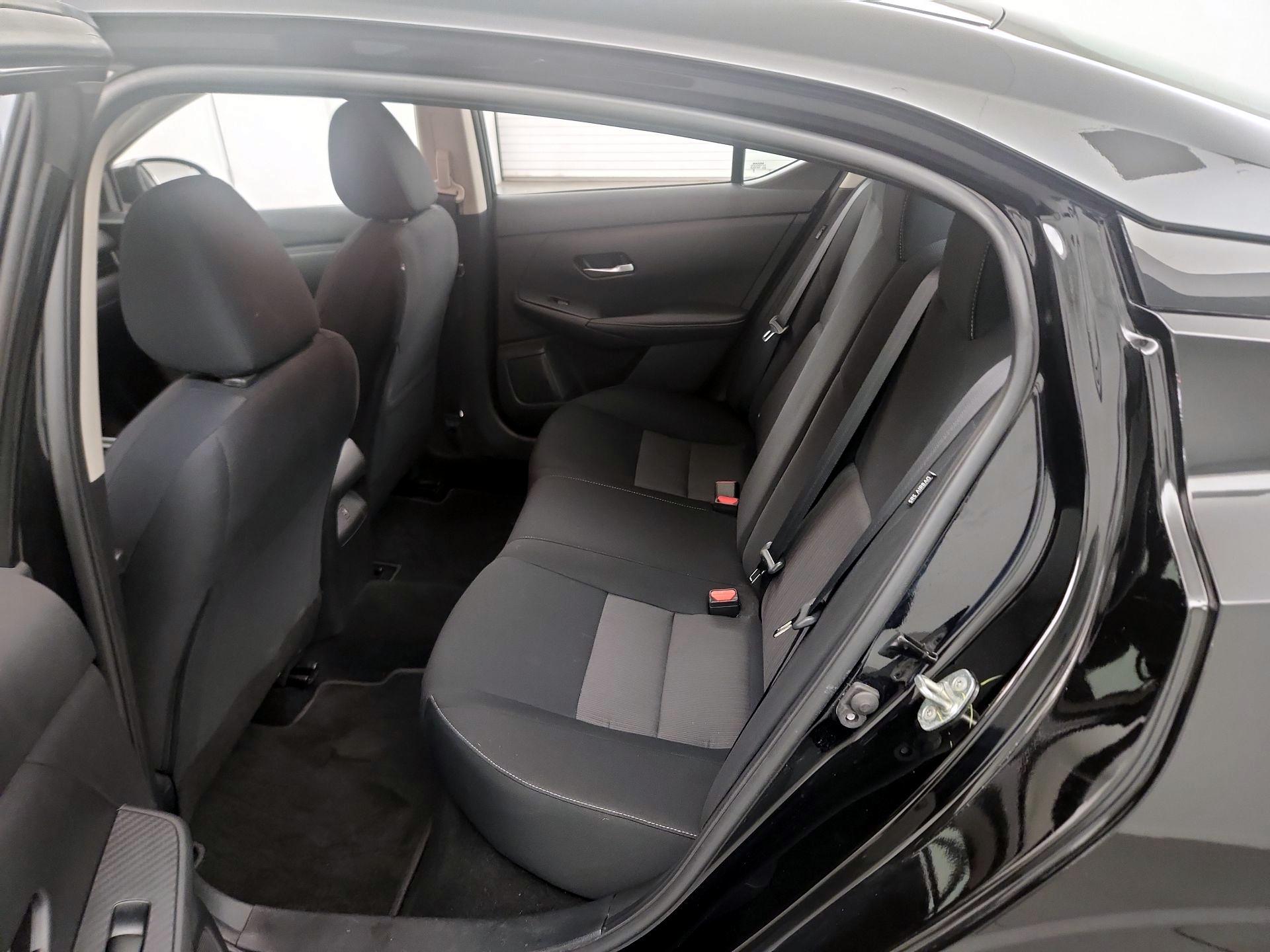 Thumbnail: 2023 Nissan Sentra - 19
