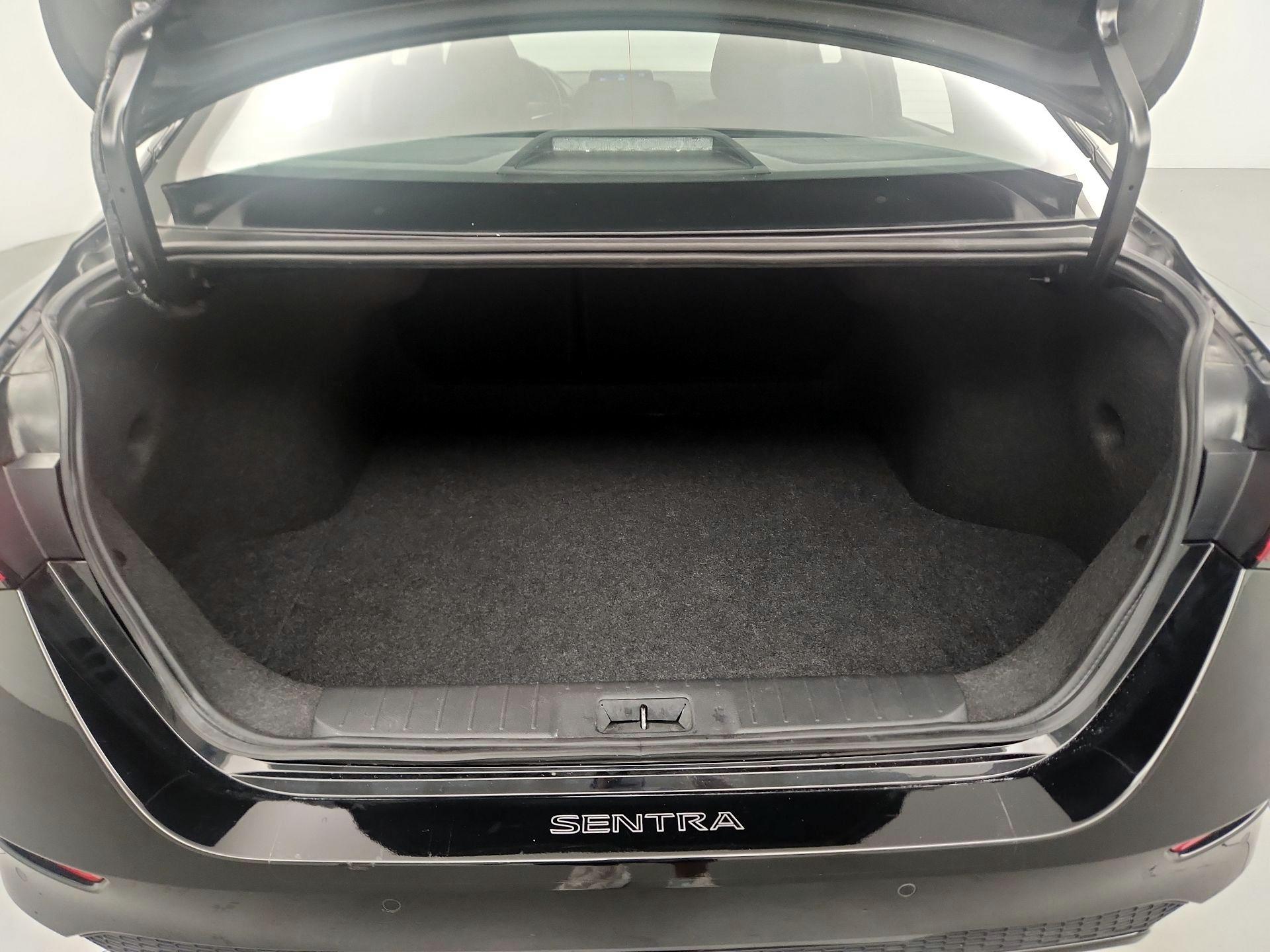 Thumbnail: 2023 Nissan Sentra - 20