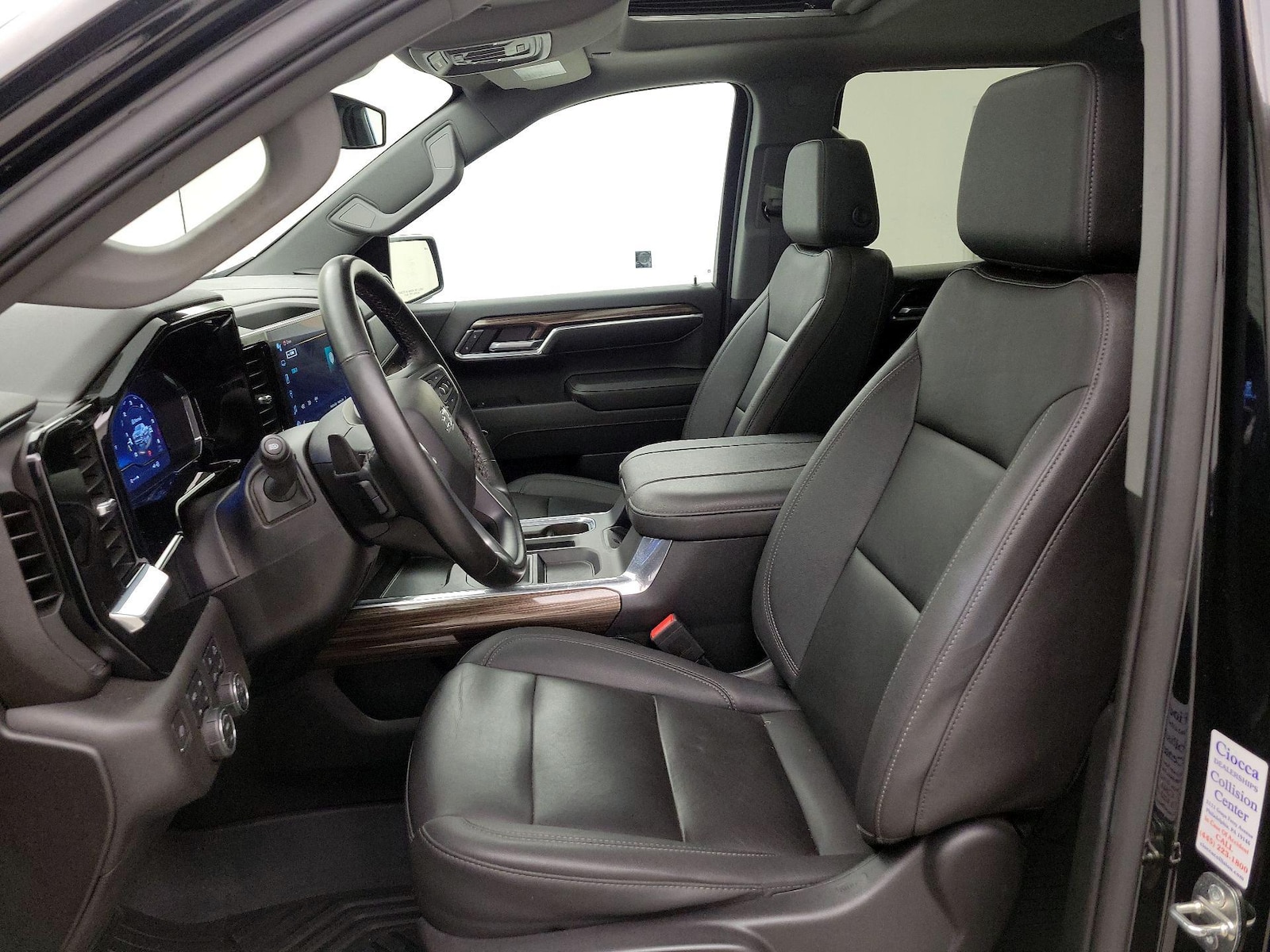 2023 Chevrolet Silverado 1500 RST - Photo 12