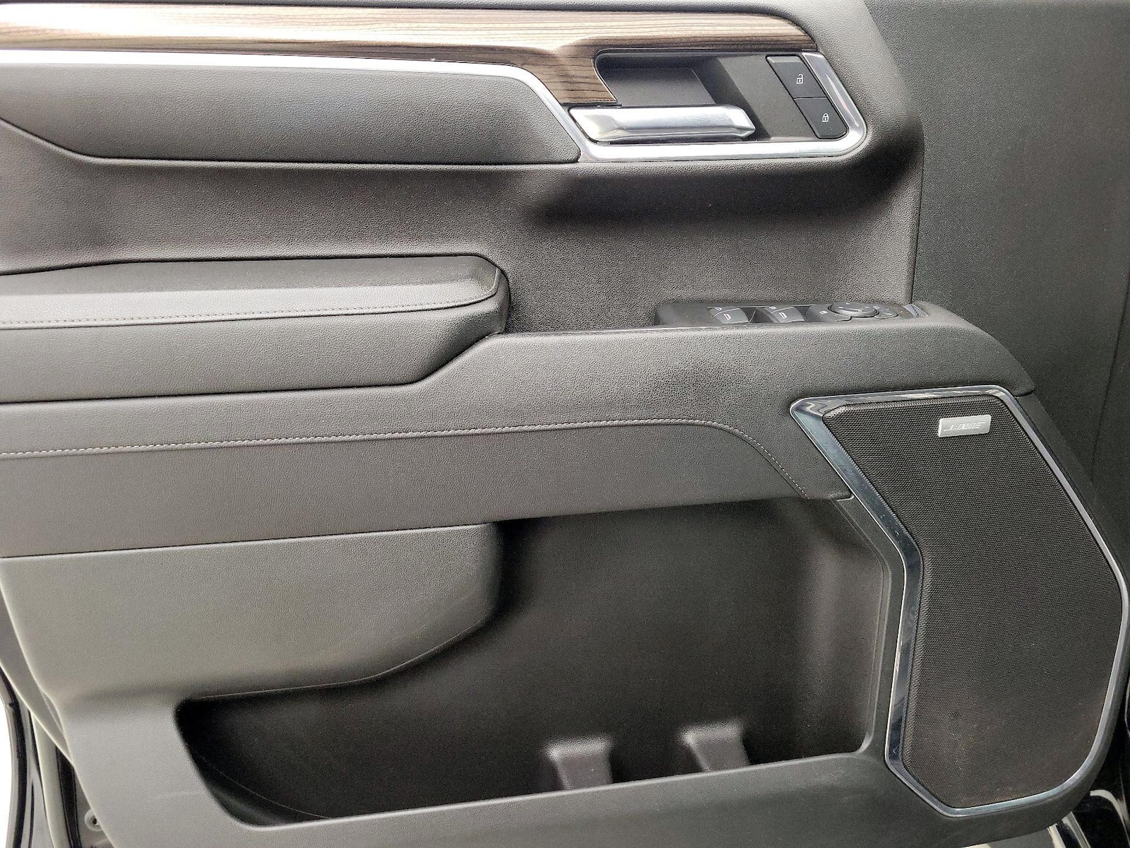 2023 Chevrolet Silverado 1500 RST - Photo 13