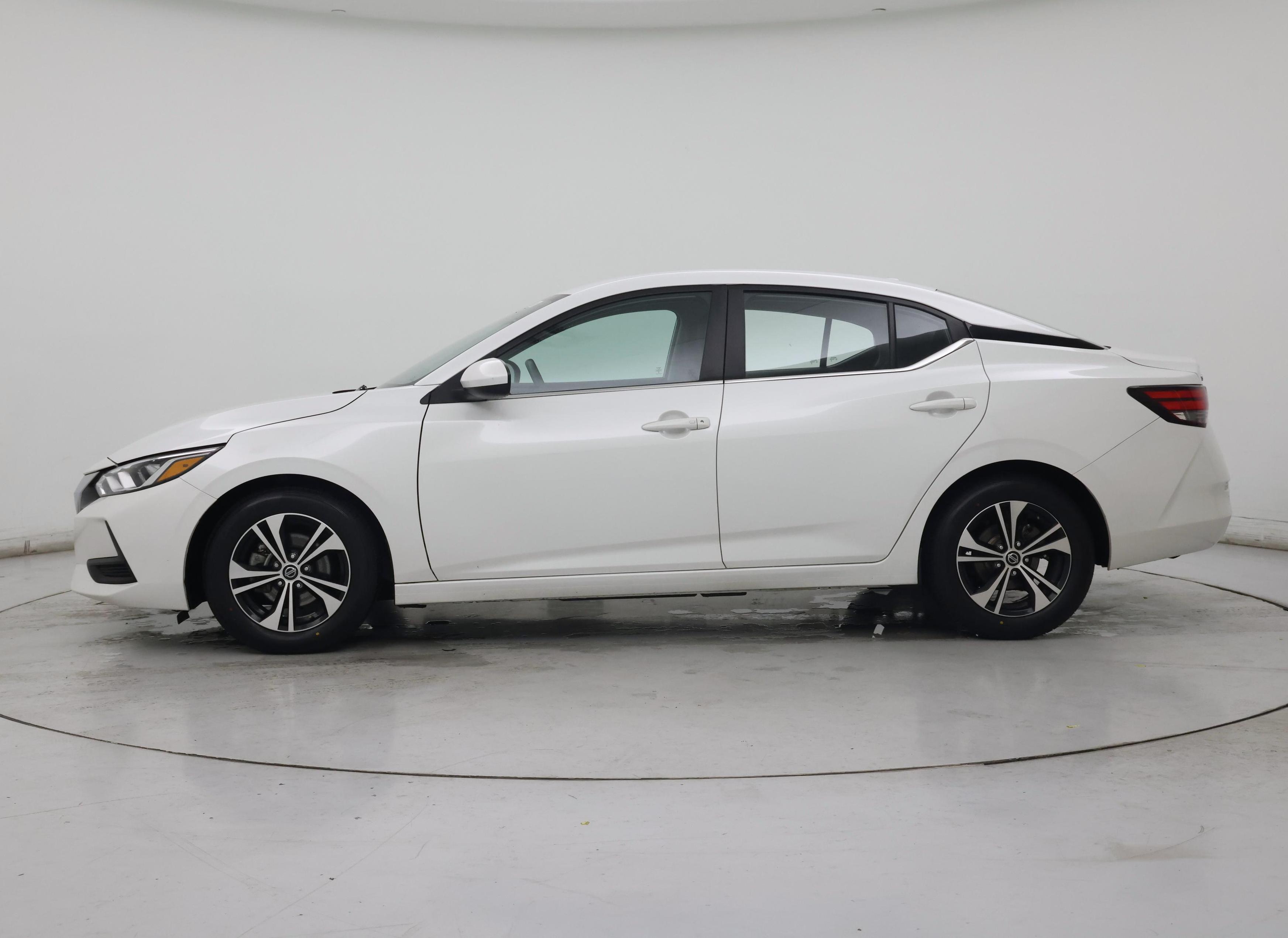 Thumbnail: 2023 Nissan Sentra - 3