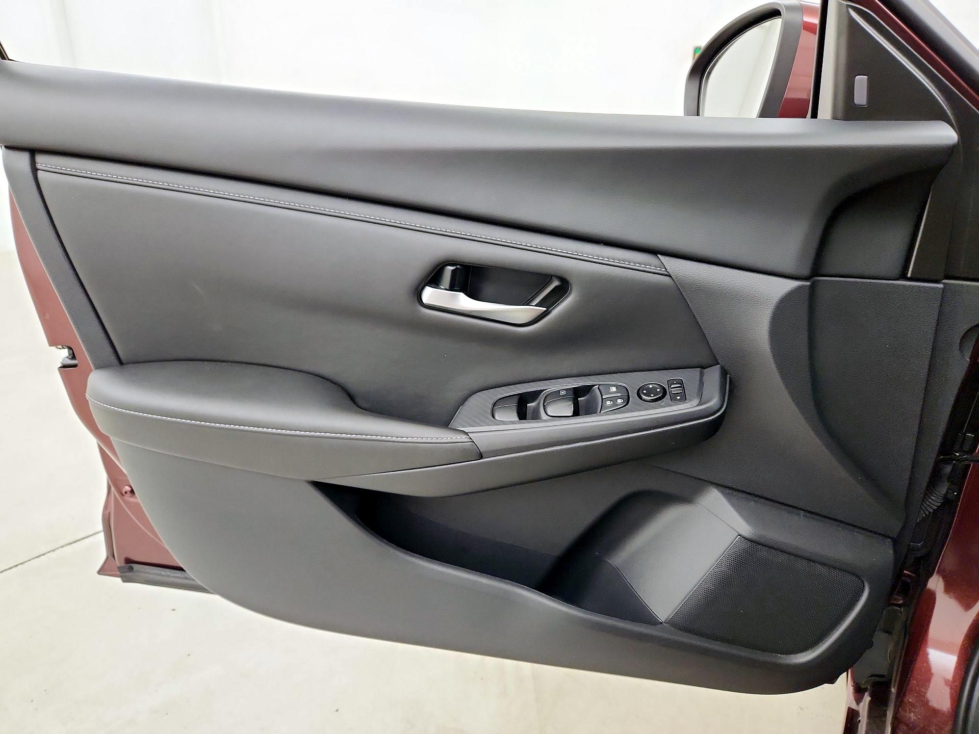 Thumbnail: 2024 Nissan Sentra - 12