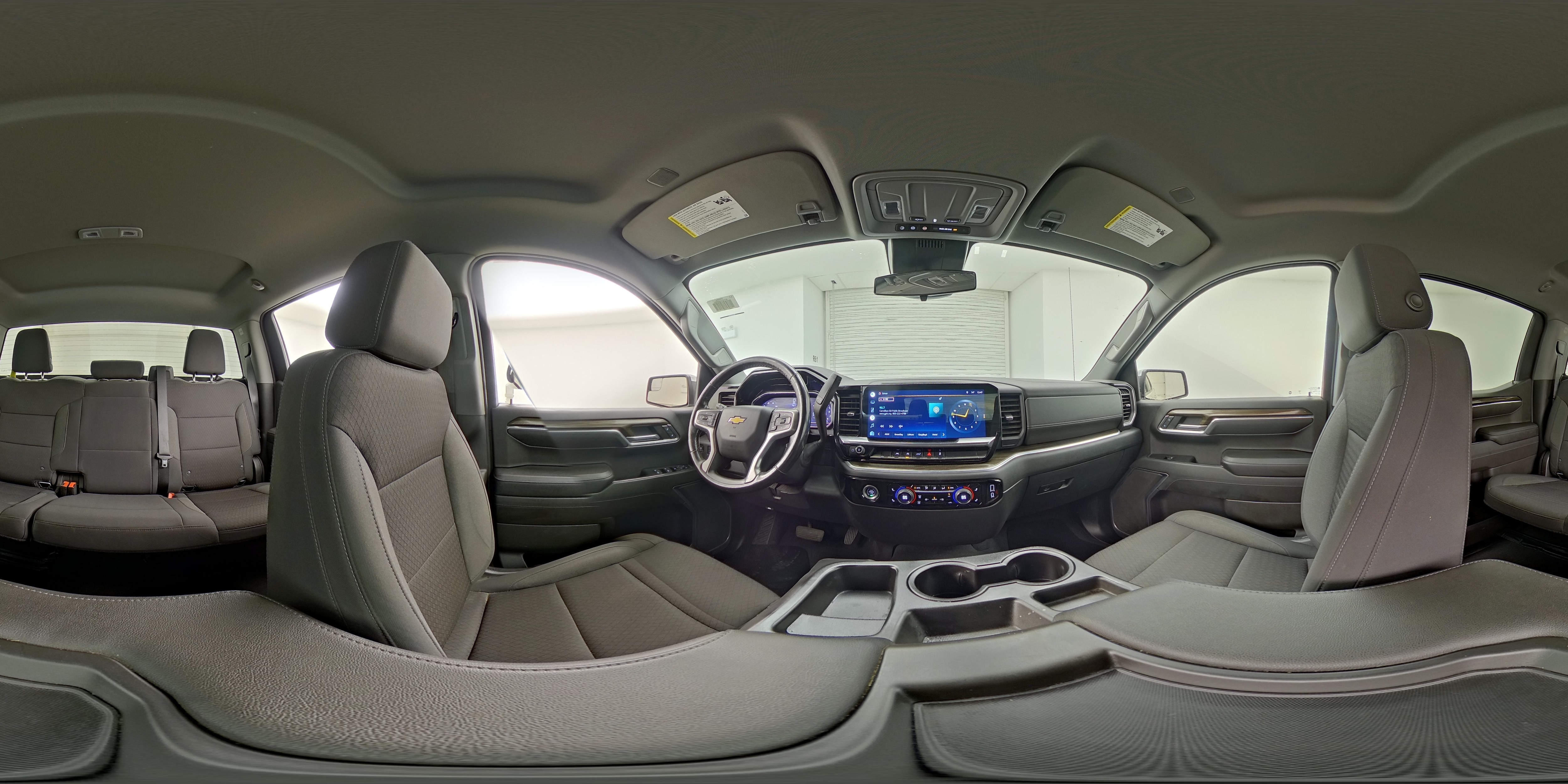 2022 Chevrolet Silverado 1500 LT - Photo 24