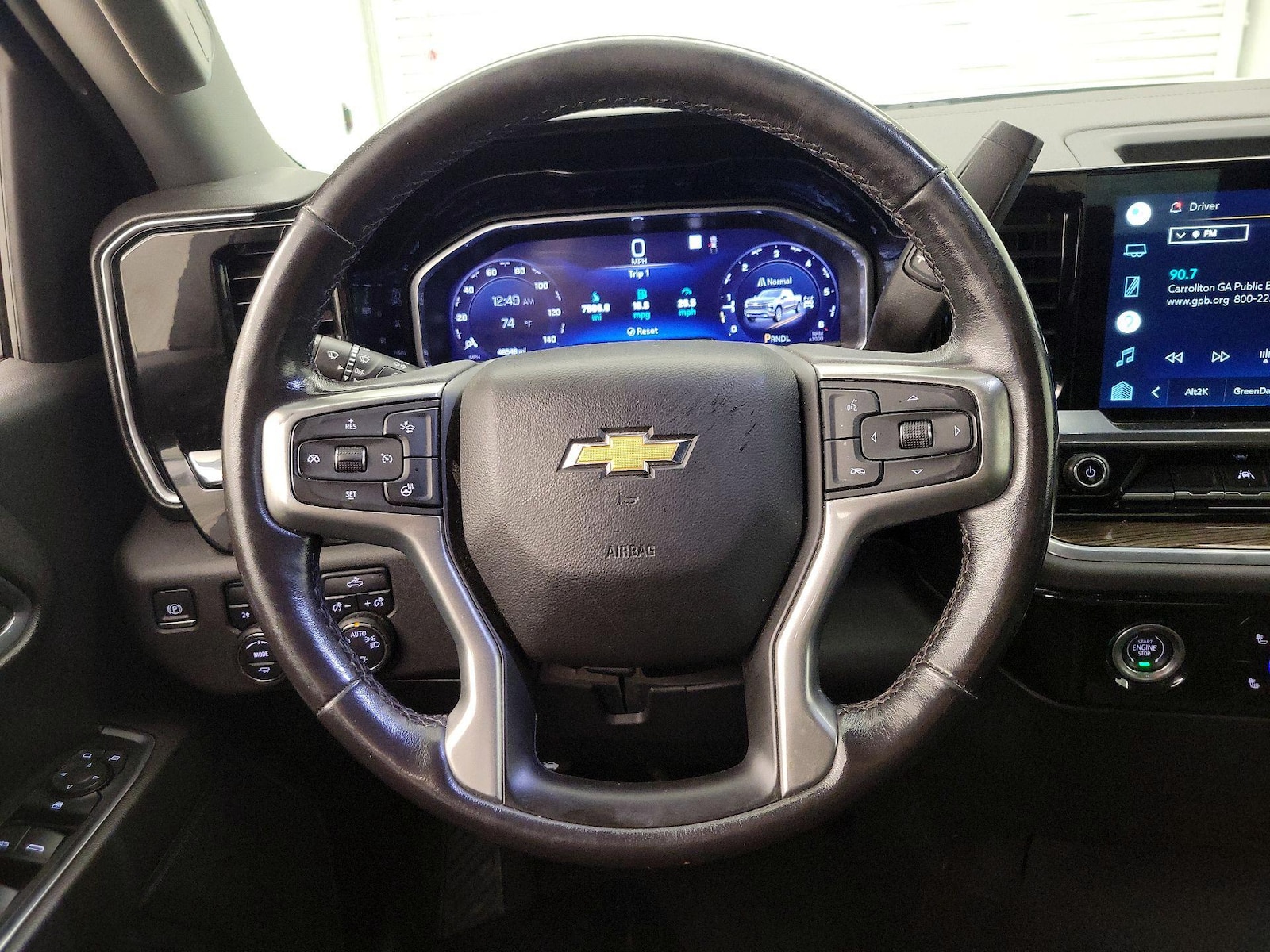 2022 Chevrolet Silverado 1500 LT - Photo 11