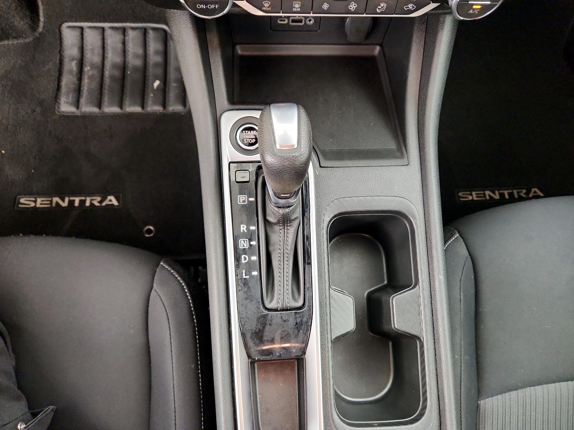 Thumbnail: 2023 Nissan Sentra - 17