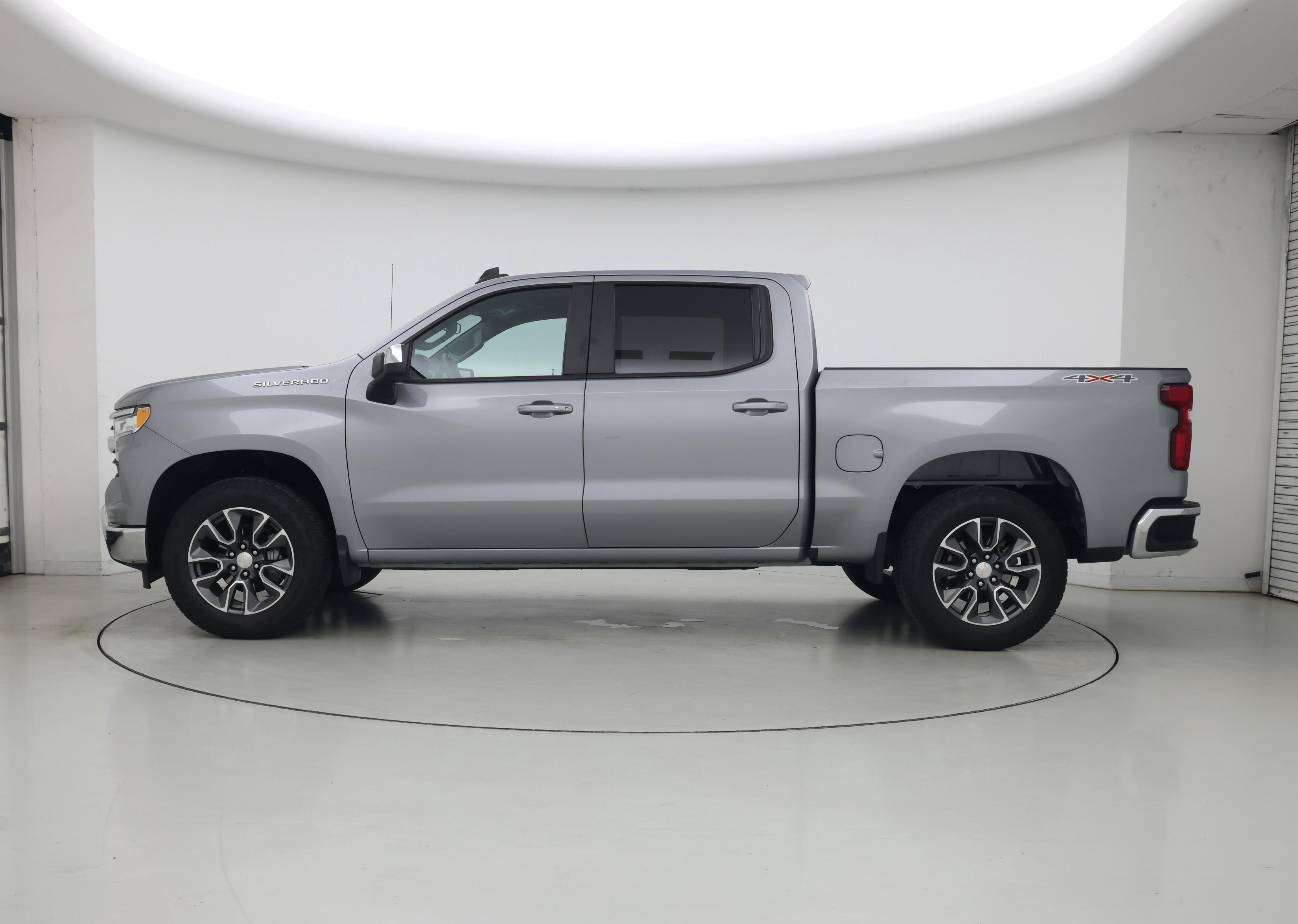 Thumbnail: 2024 Chevrolet Silverado 1500 - 3