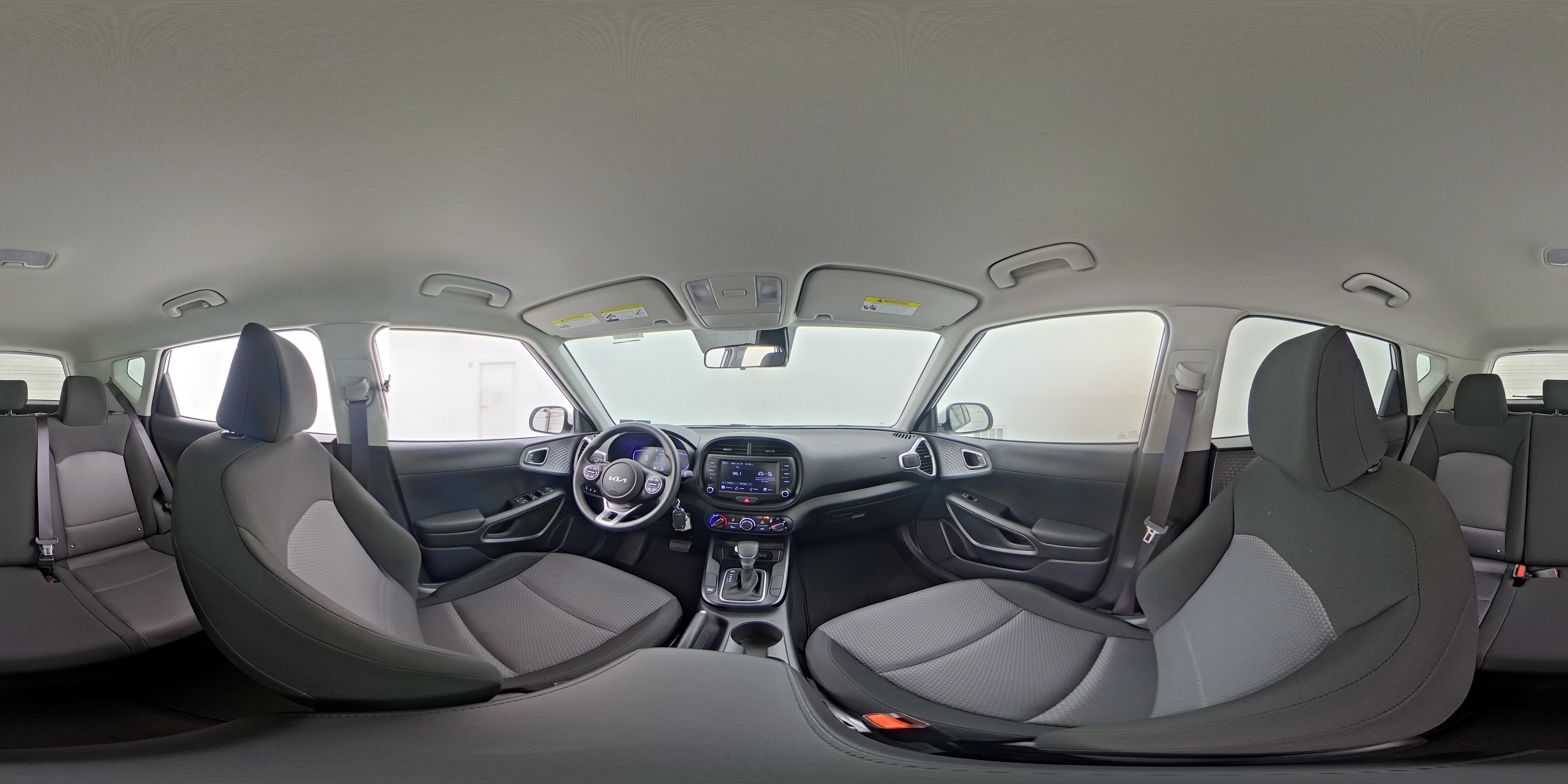 2025 Kia Soul LX - Photo 23
