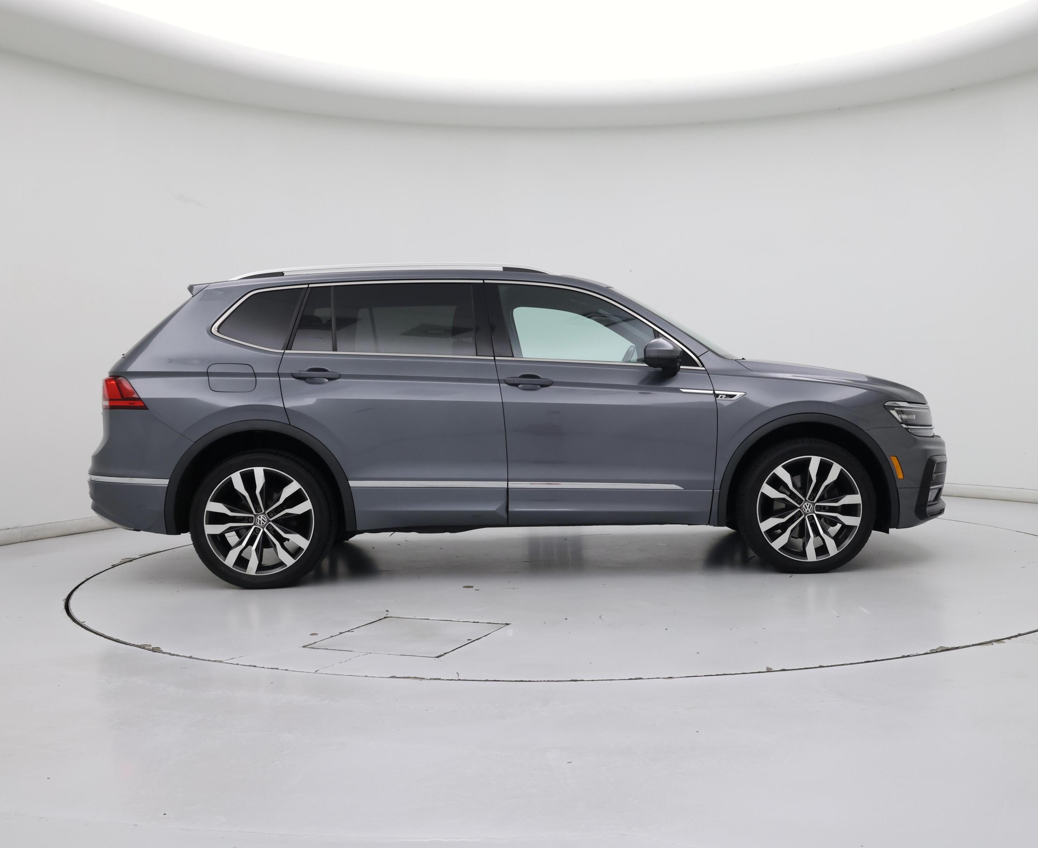 Thumbnail: 2020 Volkswagen Tiguan - 7