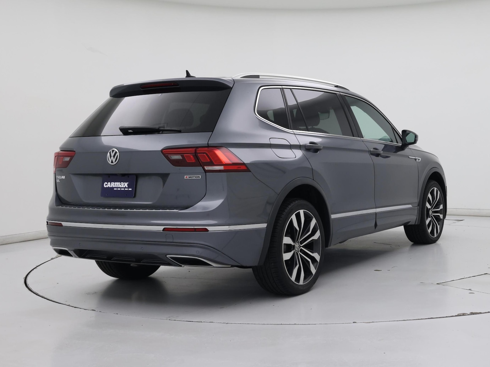 2020 Volkswagen Tiguan SEL Premium R-Line - Photo 9