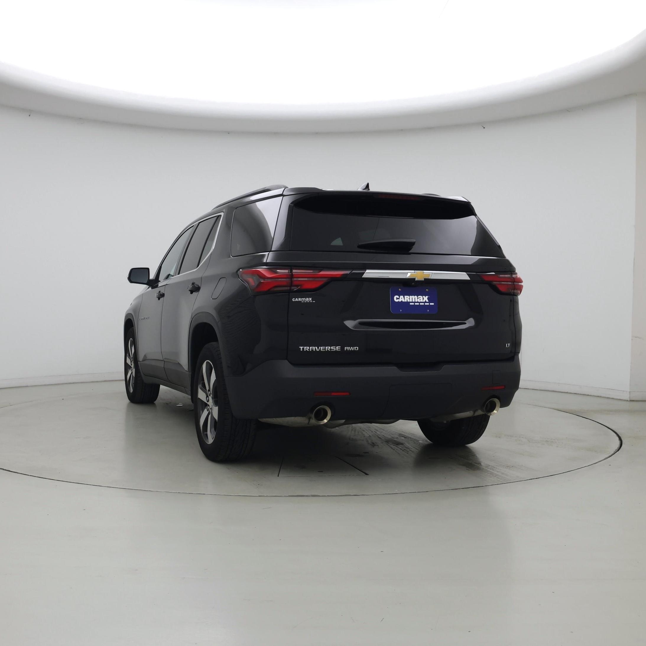 Thumbnail: 2023 Chevrolet Traverse - 2