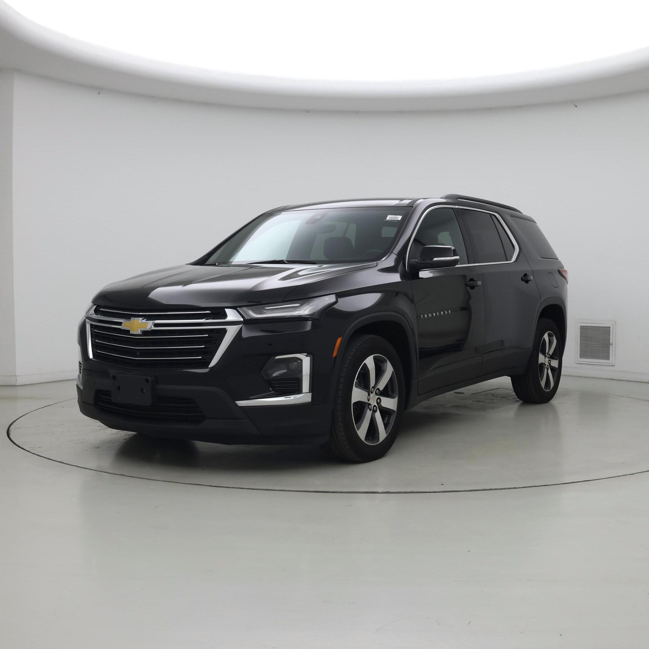 Thumbnail: 2023 Chevrolet Traverse - 4