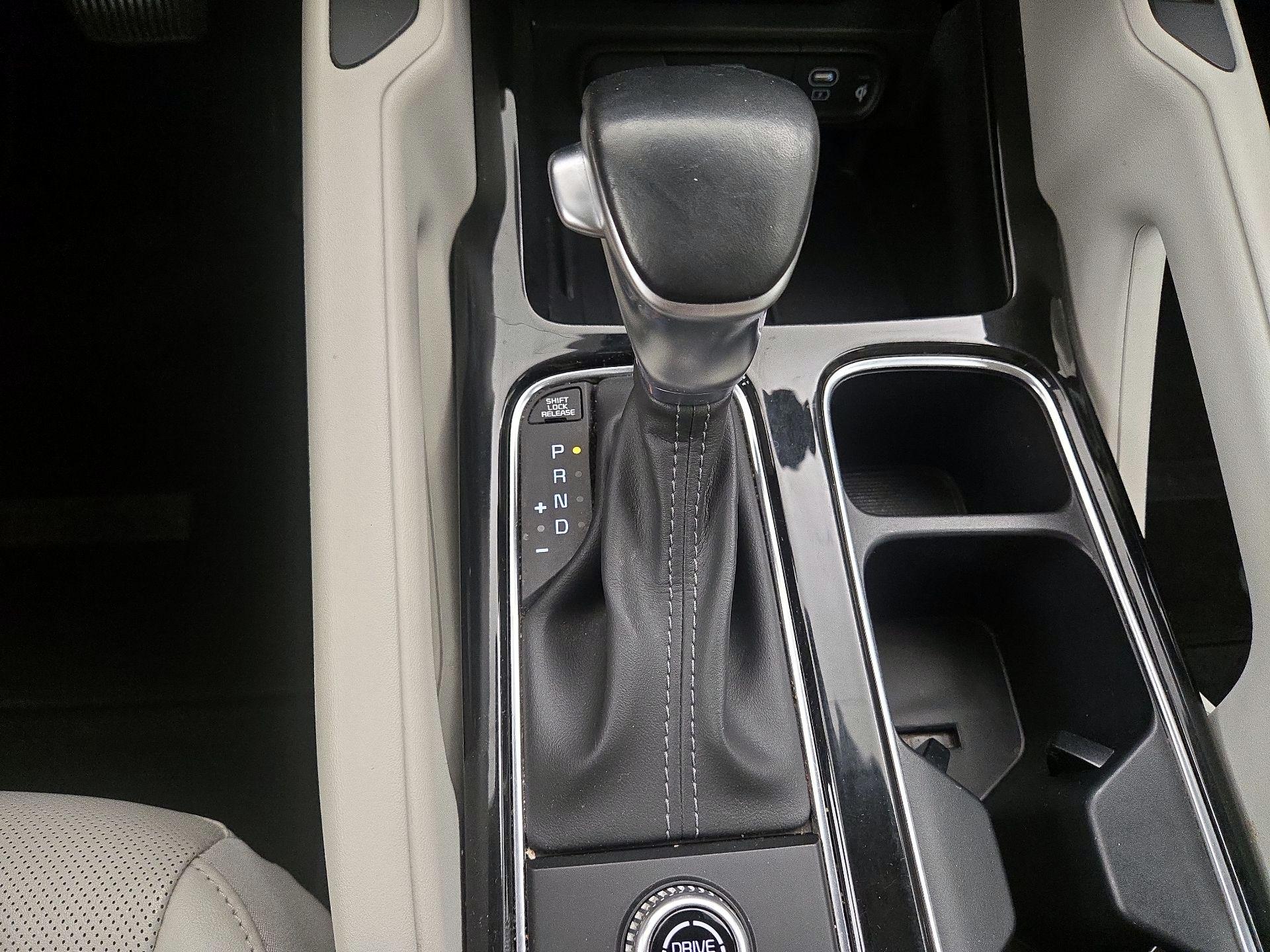 Thumbnail: 2023 Kia Telluride - 18