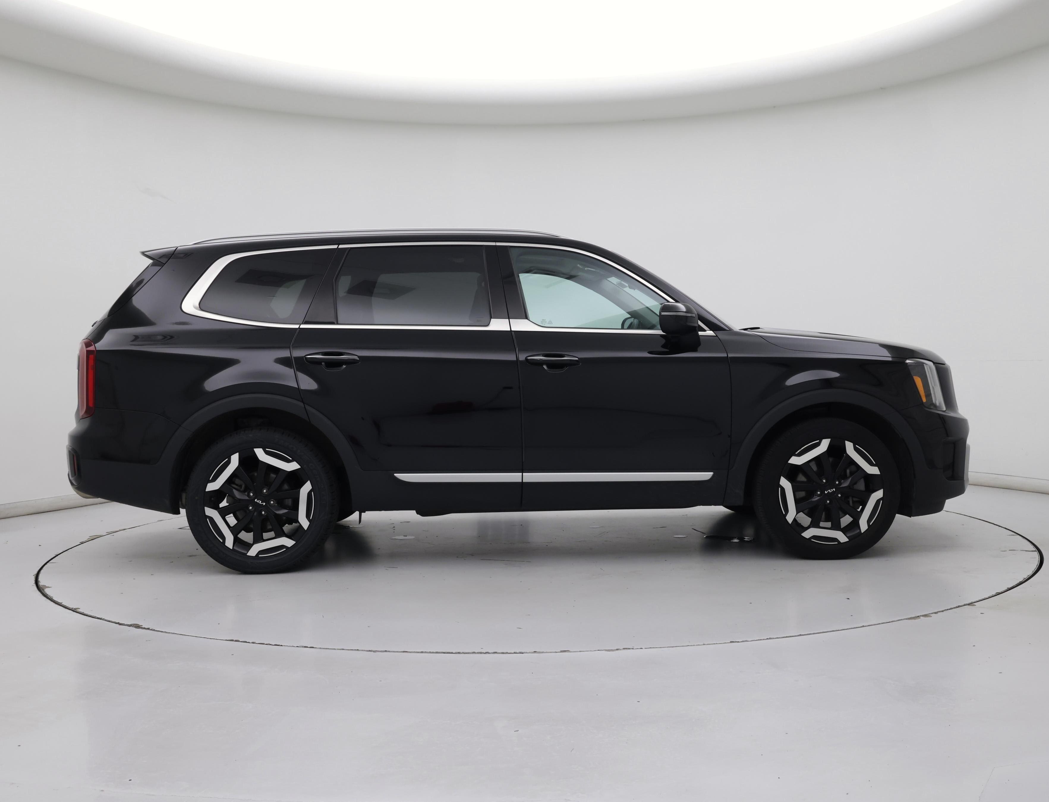 Thumbnail: 2023 Kia Telluride - 7