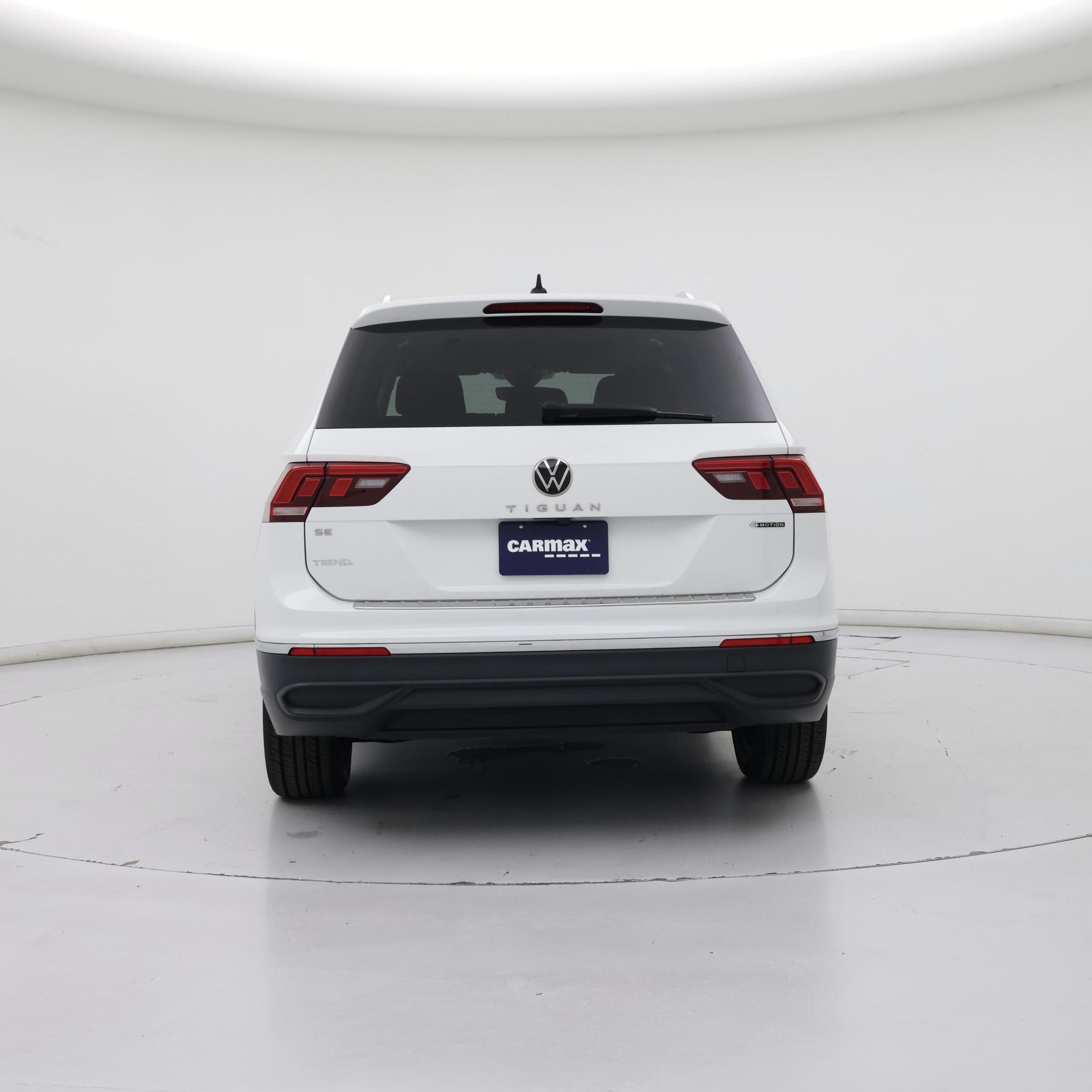 Thumbnail: 2022 Volkswagen Tiguan - 6