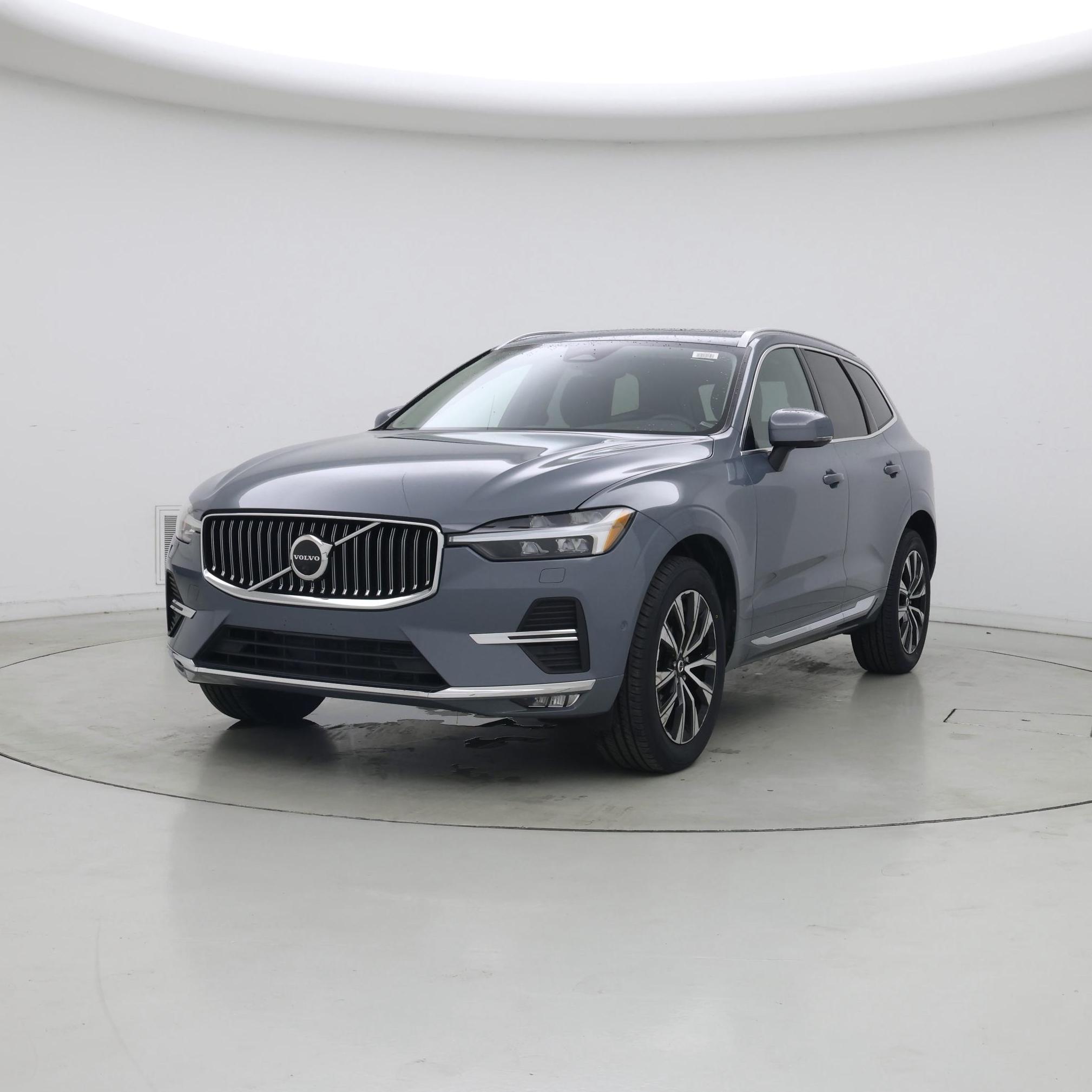Thumbnail: 2023 Volvo XC60 - 4
