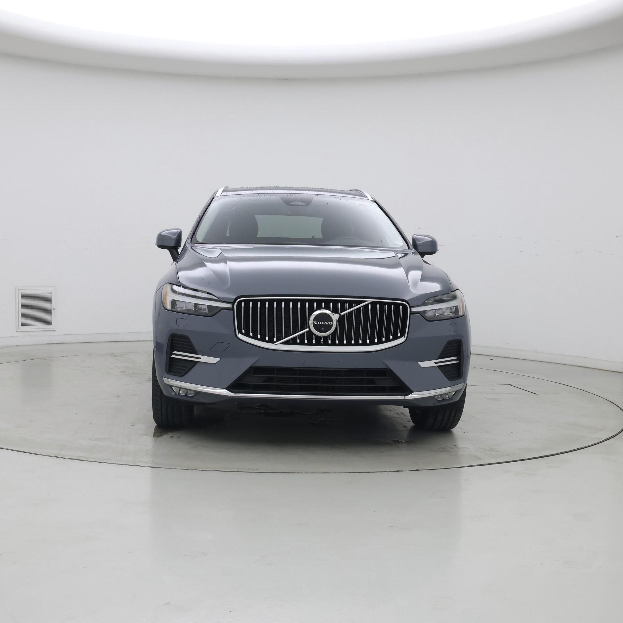 Thumbnail: 2023 Volvo XC60 - 5