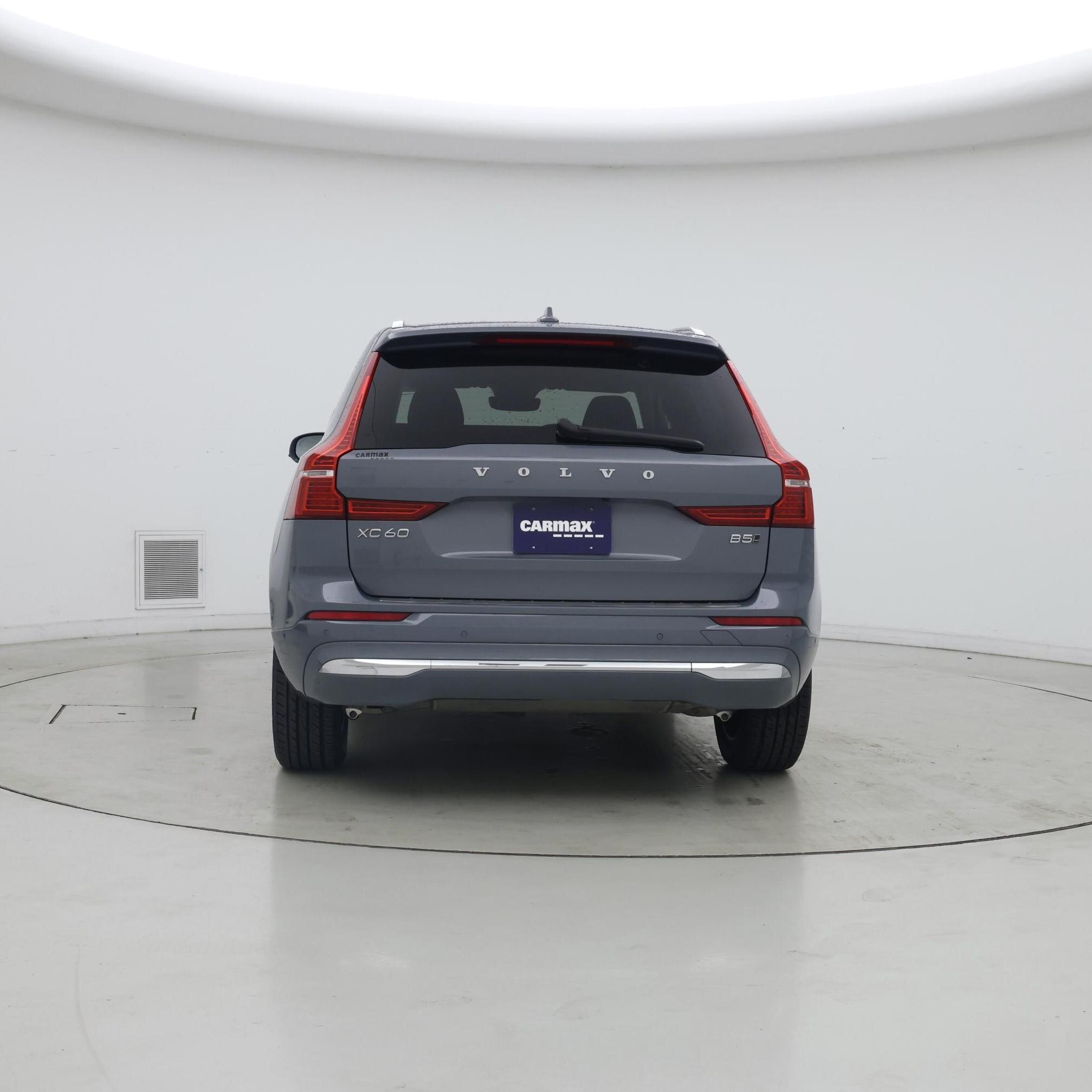 Thumbnail: 2023 Volvo XC60 - 6