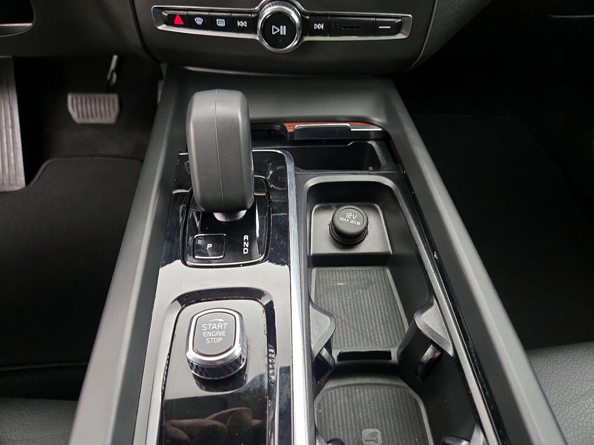 Thumbnail: 2024 Volvo XC60 - 17