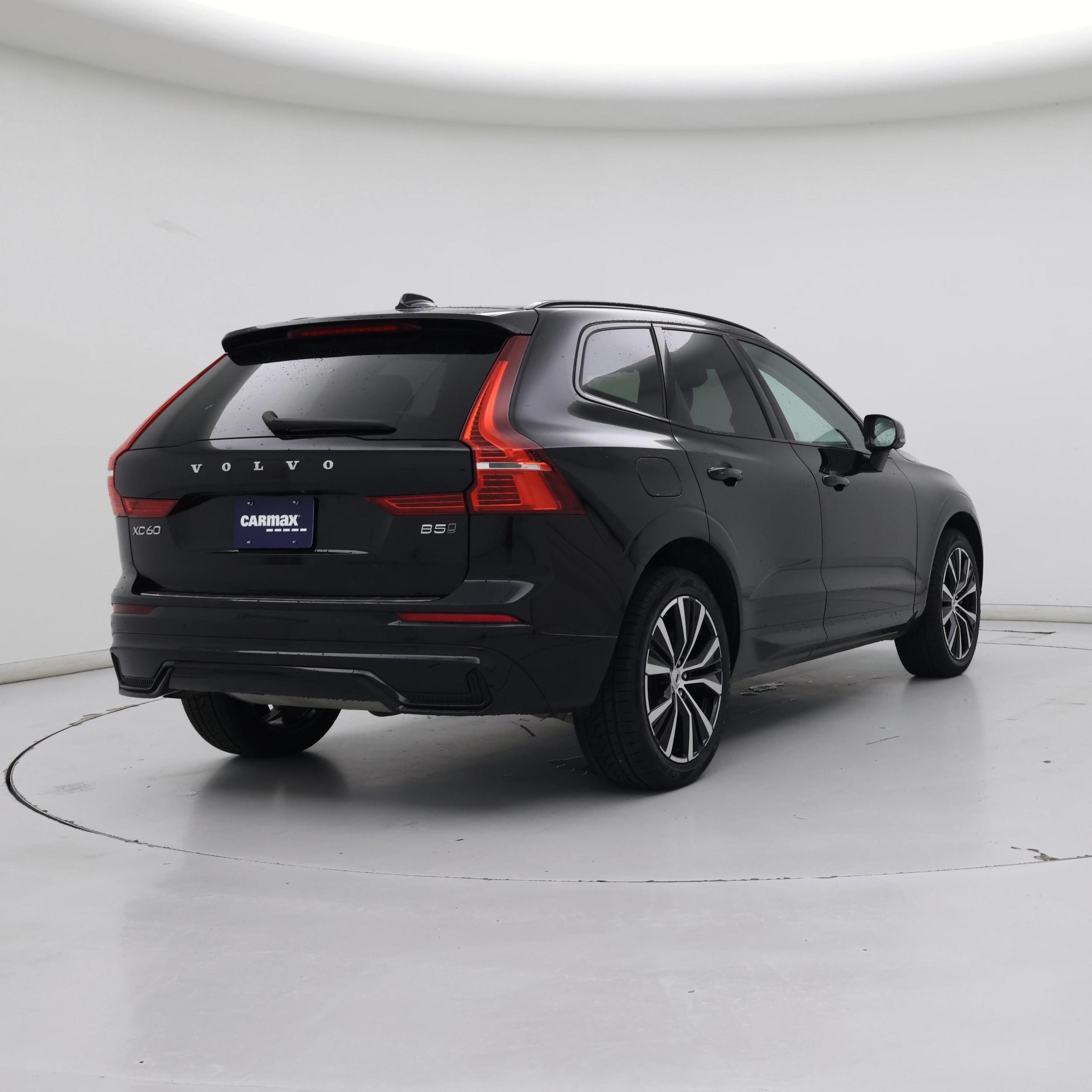 Thumbnail: 2024 Volvo XC60 - 8