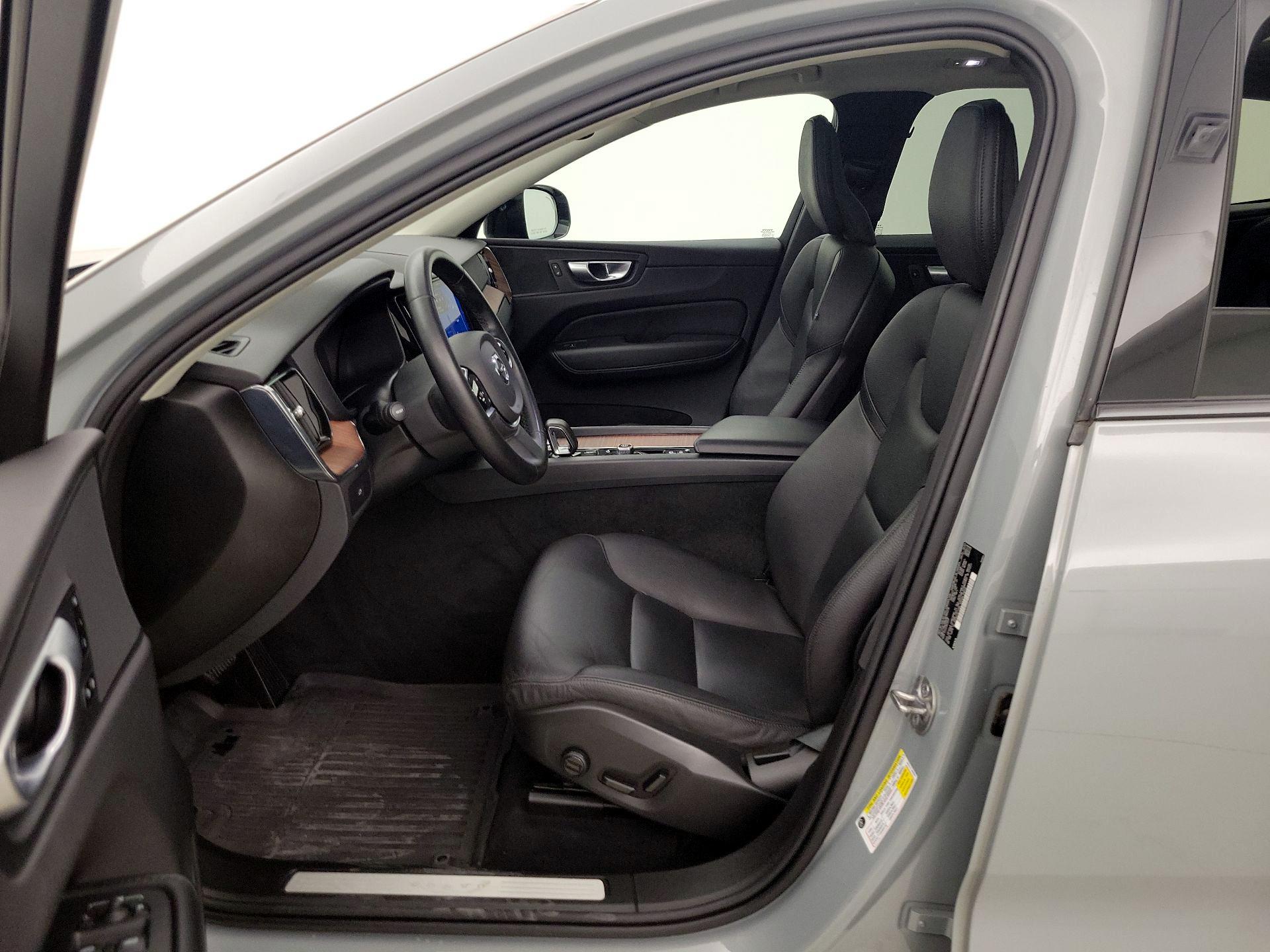 Thumbnail: 2024 Volvo XC60 - 11